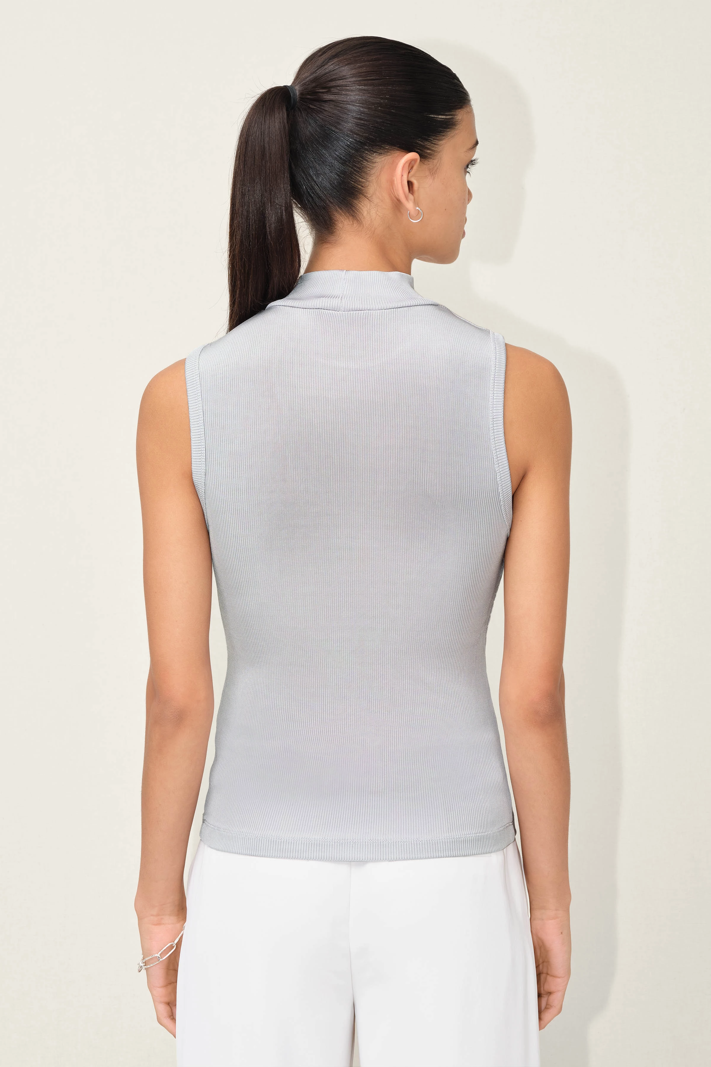 LARAN - narrow top in flowing jersey - women - grey - Rückansicht