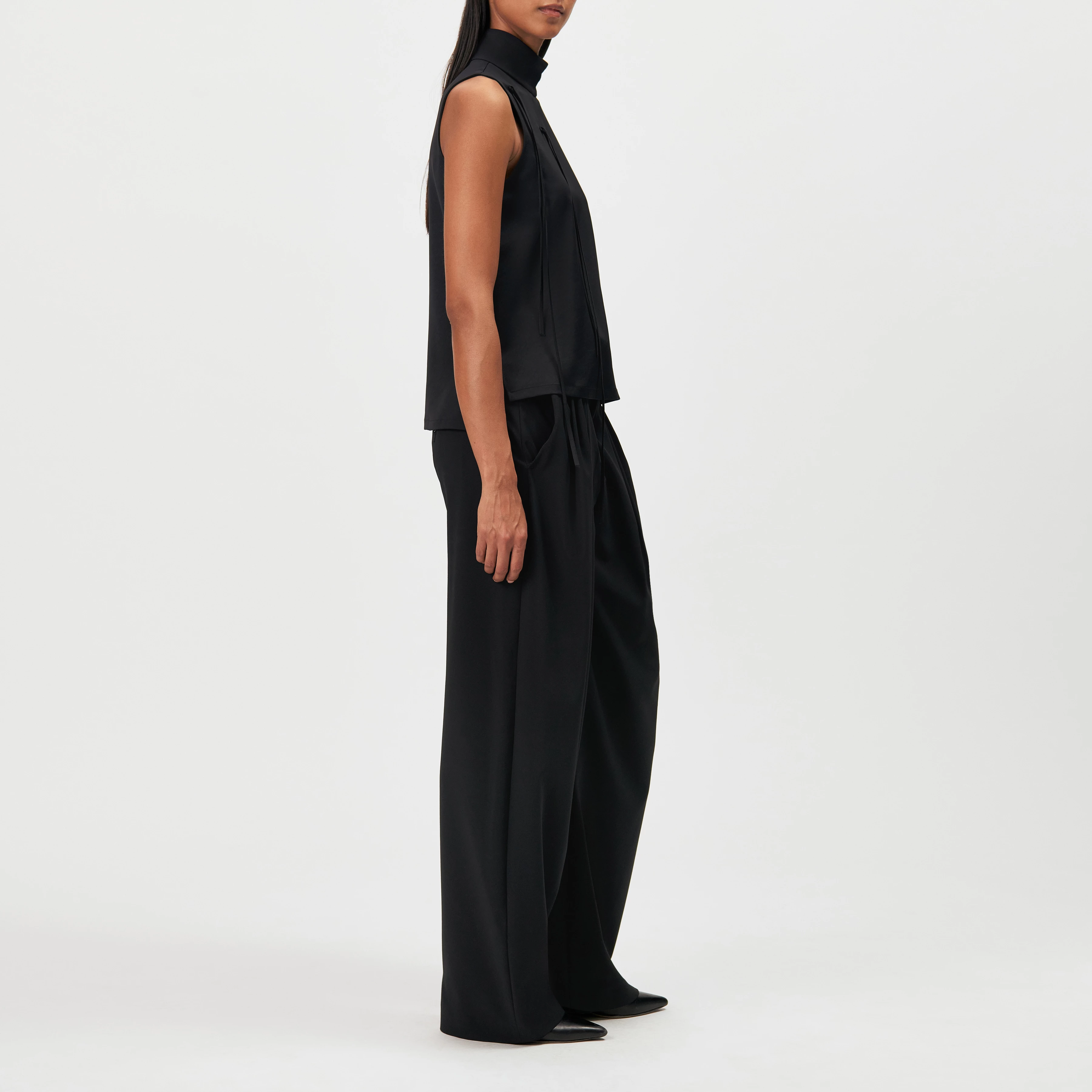 HALIRA_1 - Satin stand-collar blouse top - women - black - Seitenansicht