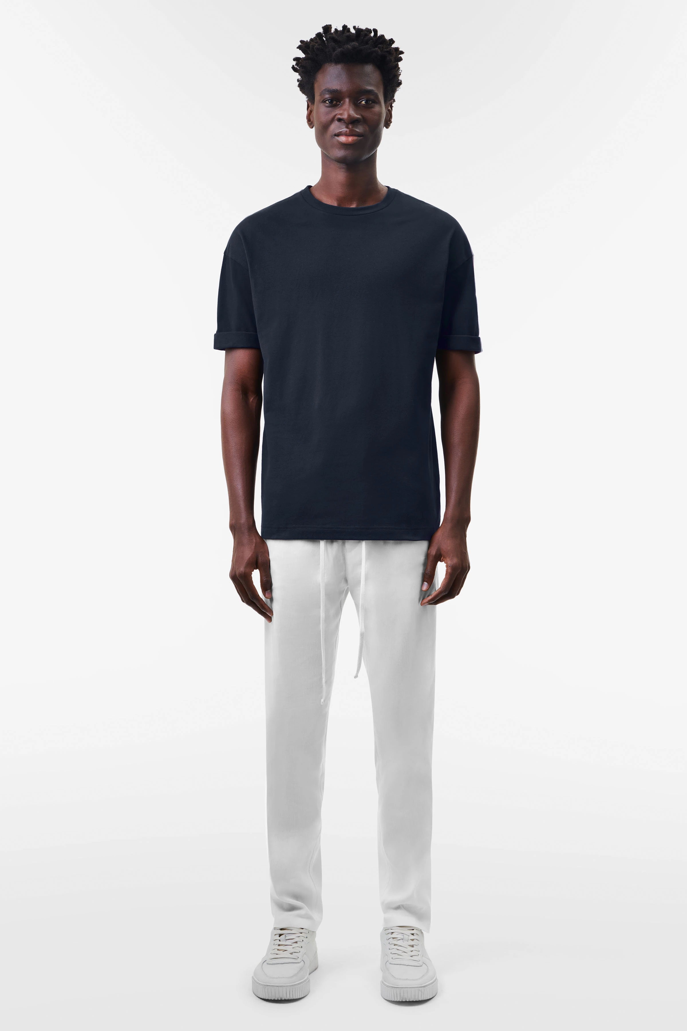 THILO - Relaxed fit T-Shirt in Baumwoll-Mix mit Piqué - Herren - blau - Ganzkörper-Frontansicht