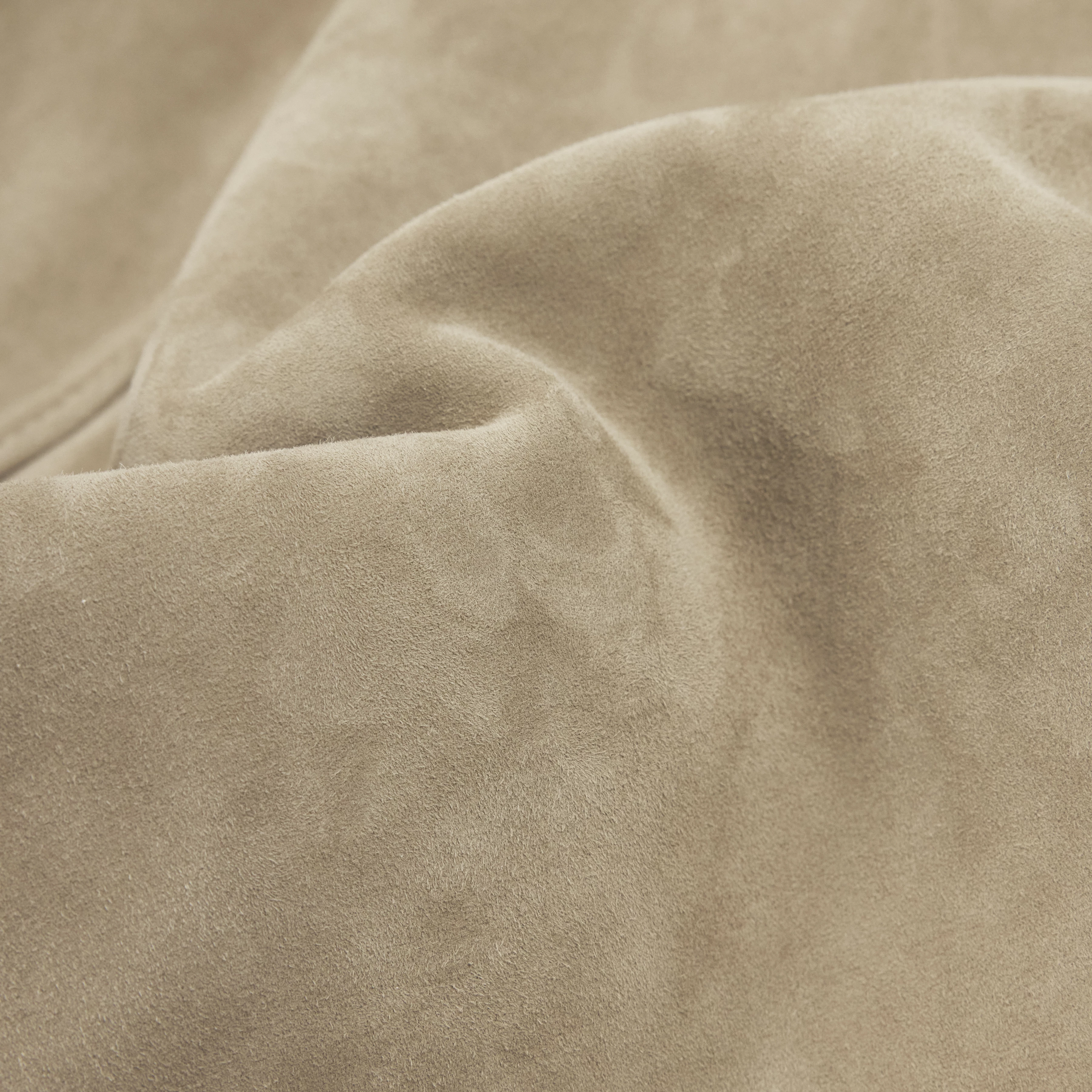 ELSTOW_1 - Oversized jacket in pure goatskin leather - women - beige - Materialbild (B2C)