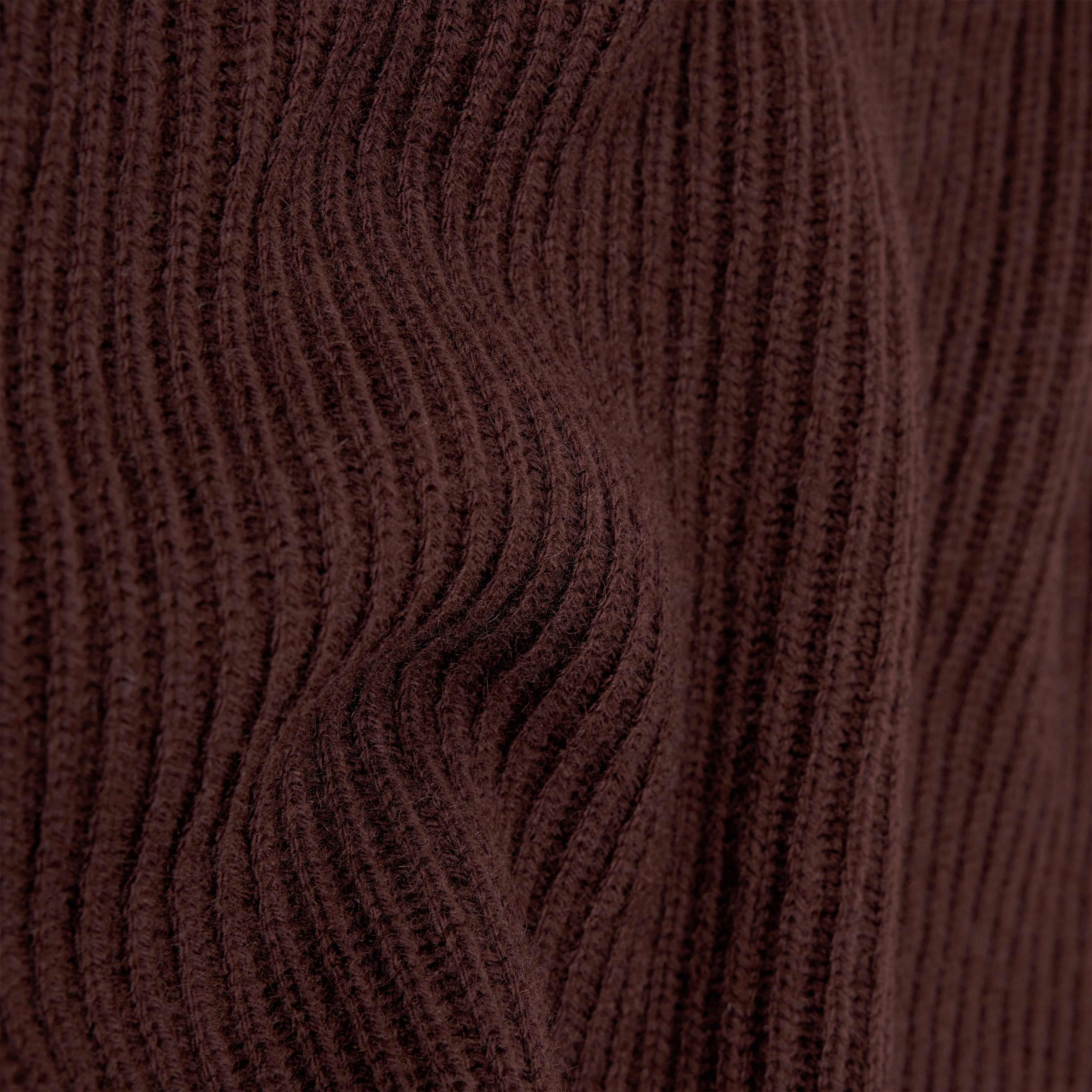 ARVID - Turtleneck jumper in wool and alpaca blend - men - red - Materialbild (B2C)