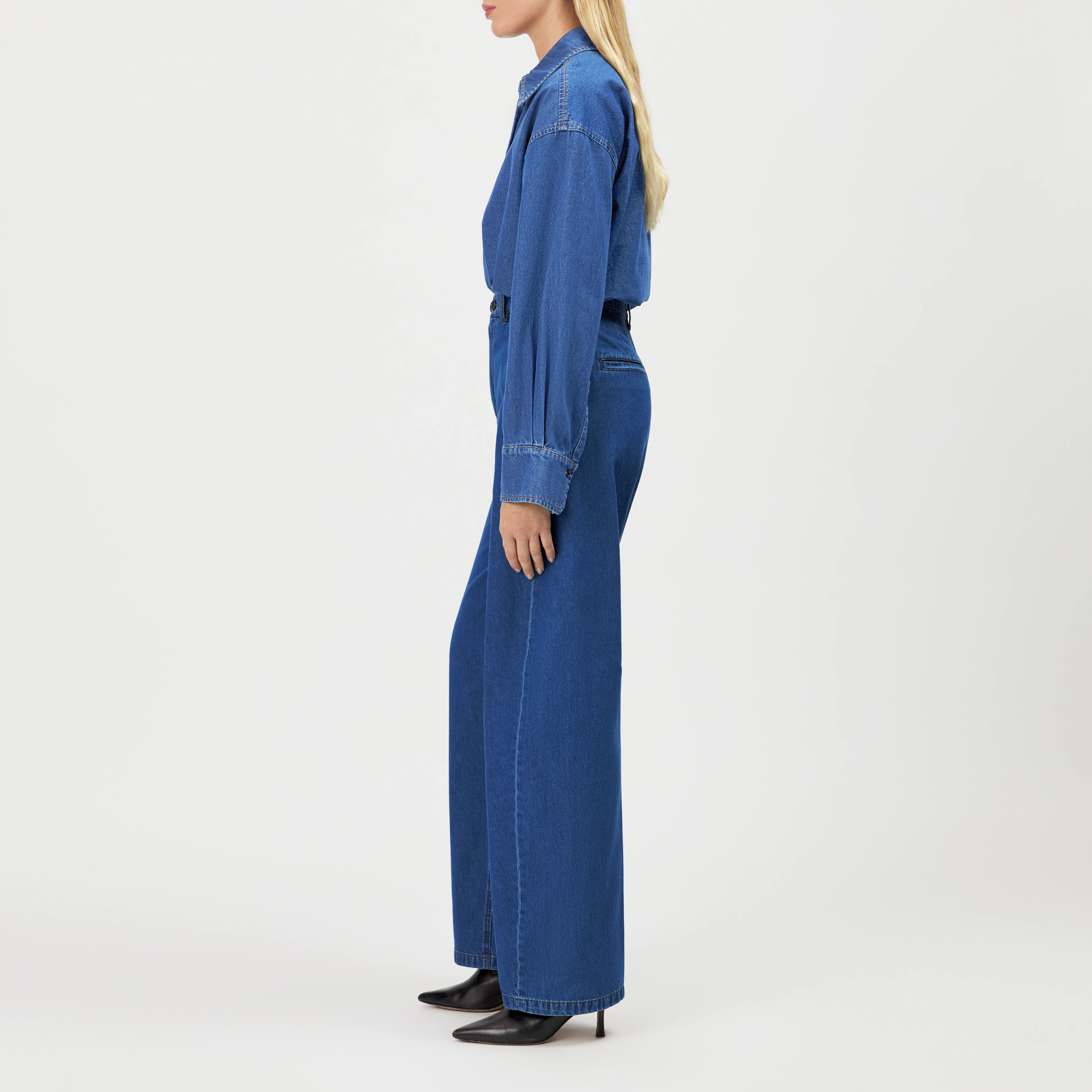 RECEIVE - Wide leg trousers in Tencel-cotton blend - women - blue - Seitenansicht