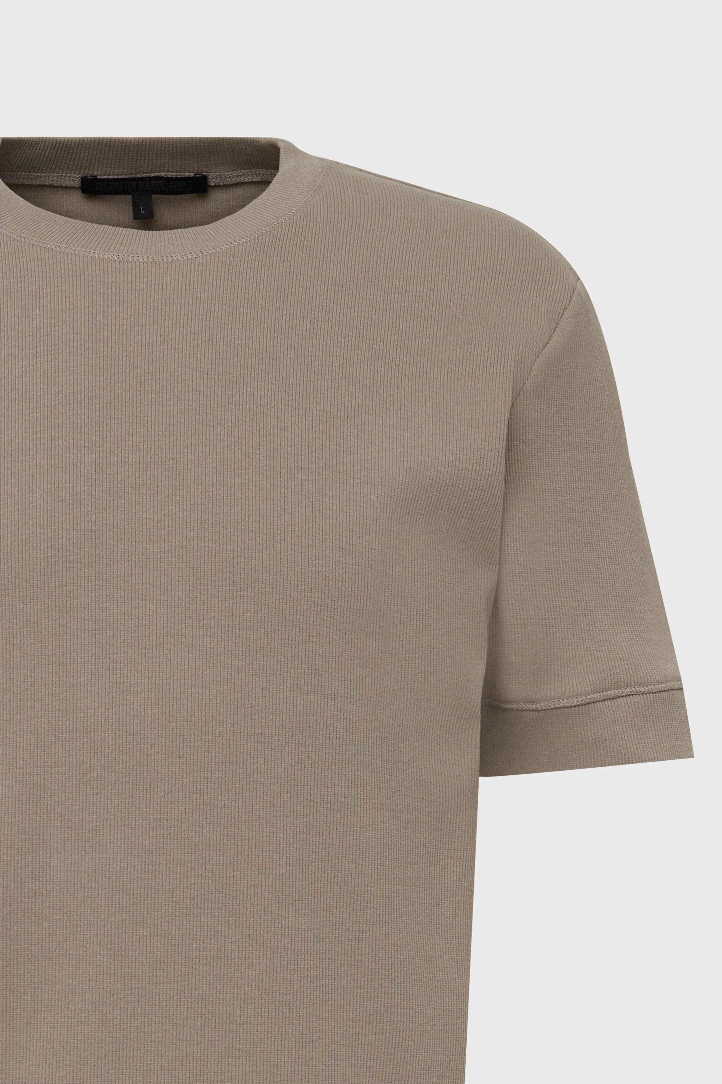 RAPHAEL - T-shirt in cotton - men - brown - Freisteller Detailansicht