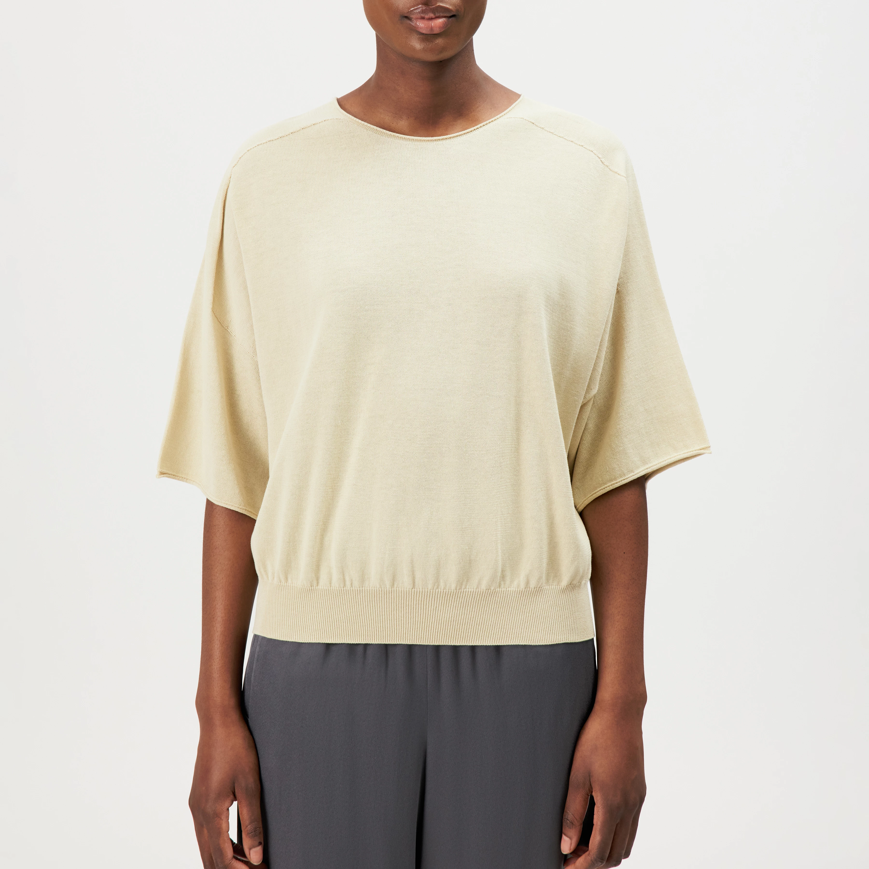 DILARY - Casual knitted T-shirt in cotton crêpe - women - yellow - Frontansicht