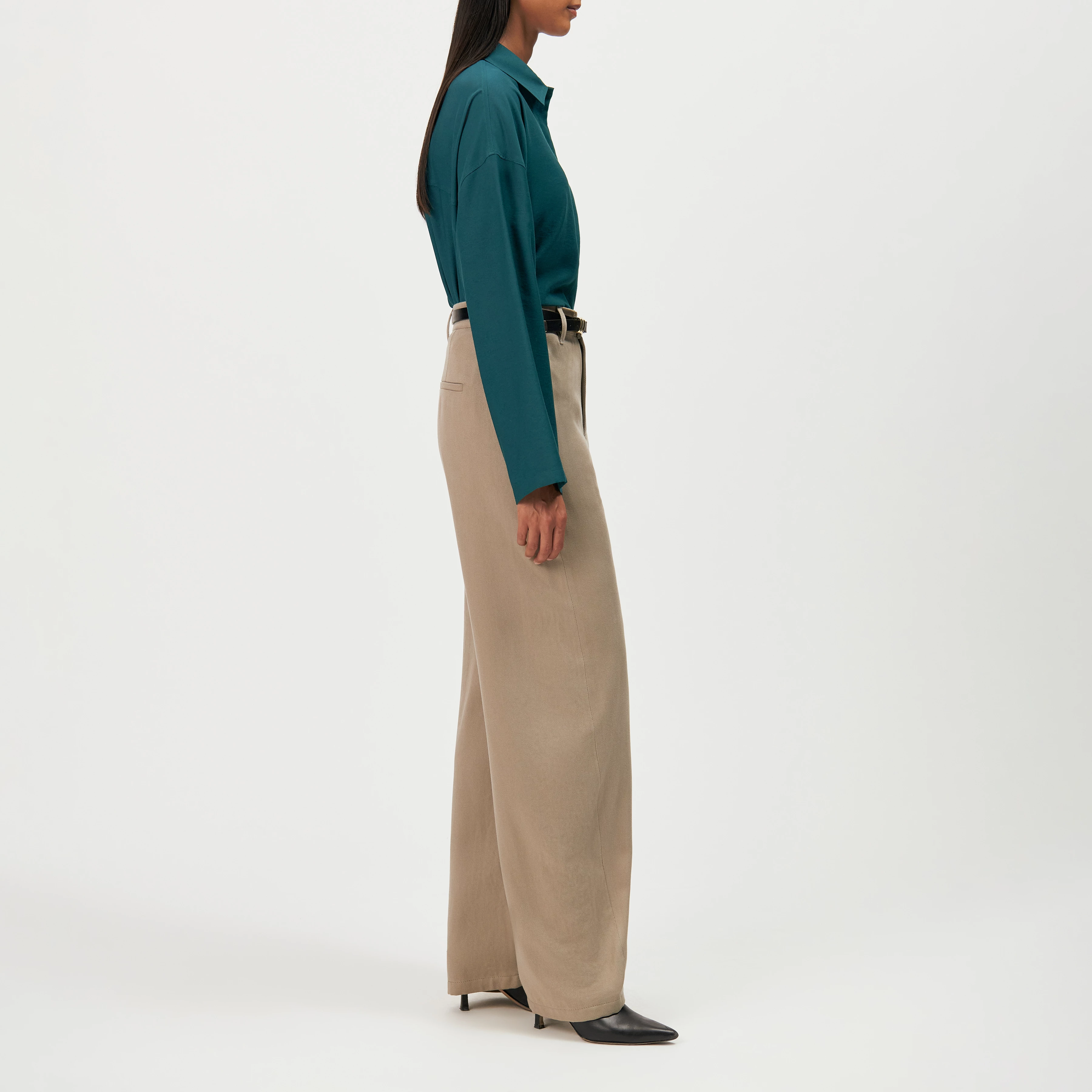 RECEIVE - Pantalon ample coupe décontractée - women - beige - Seitenansicht