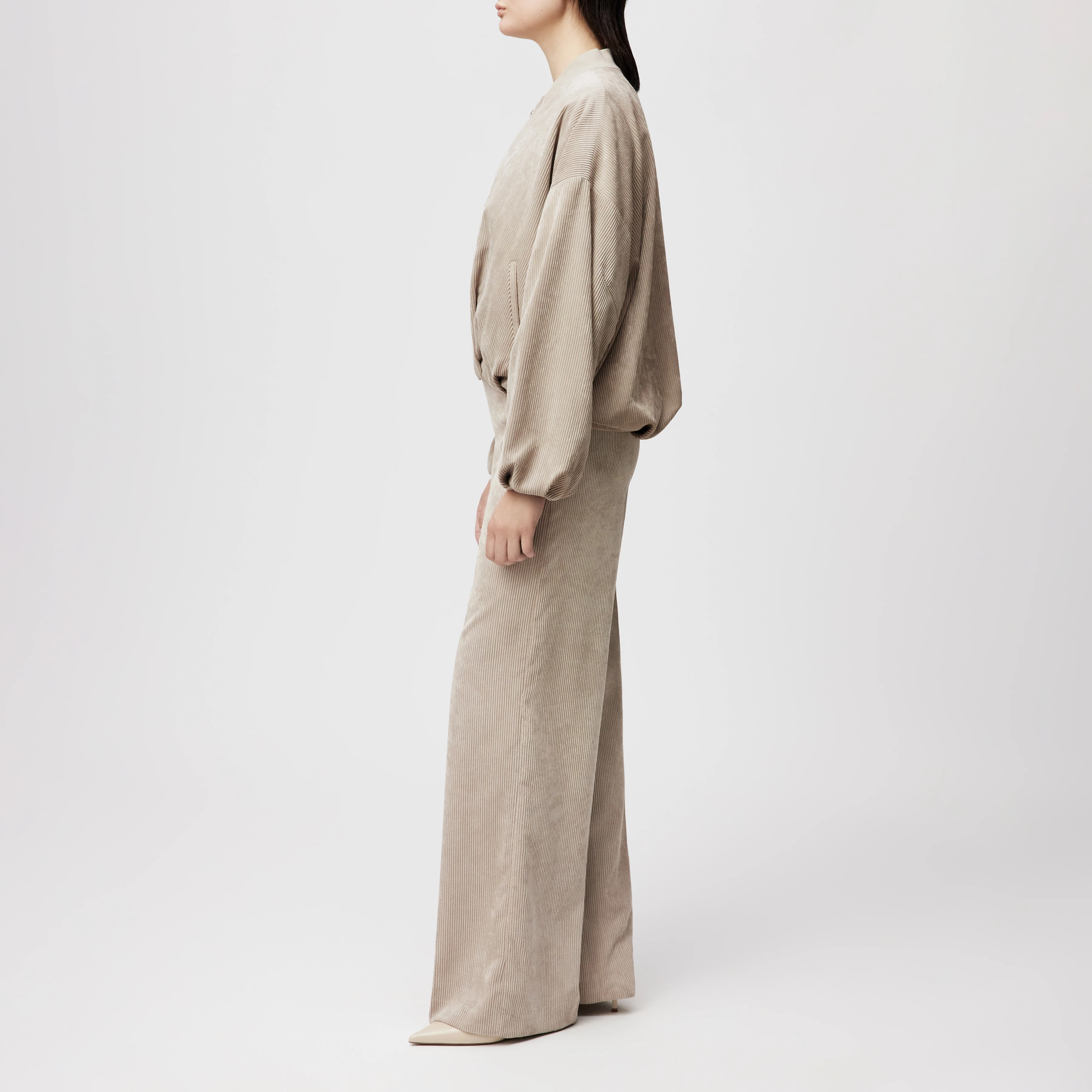 BRADDAN - Feminine Bomberjacke in Cord - Damen - beige - Seitenansicht