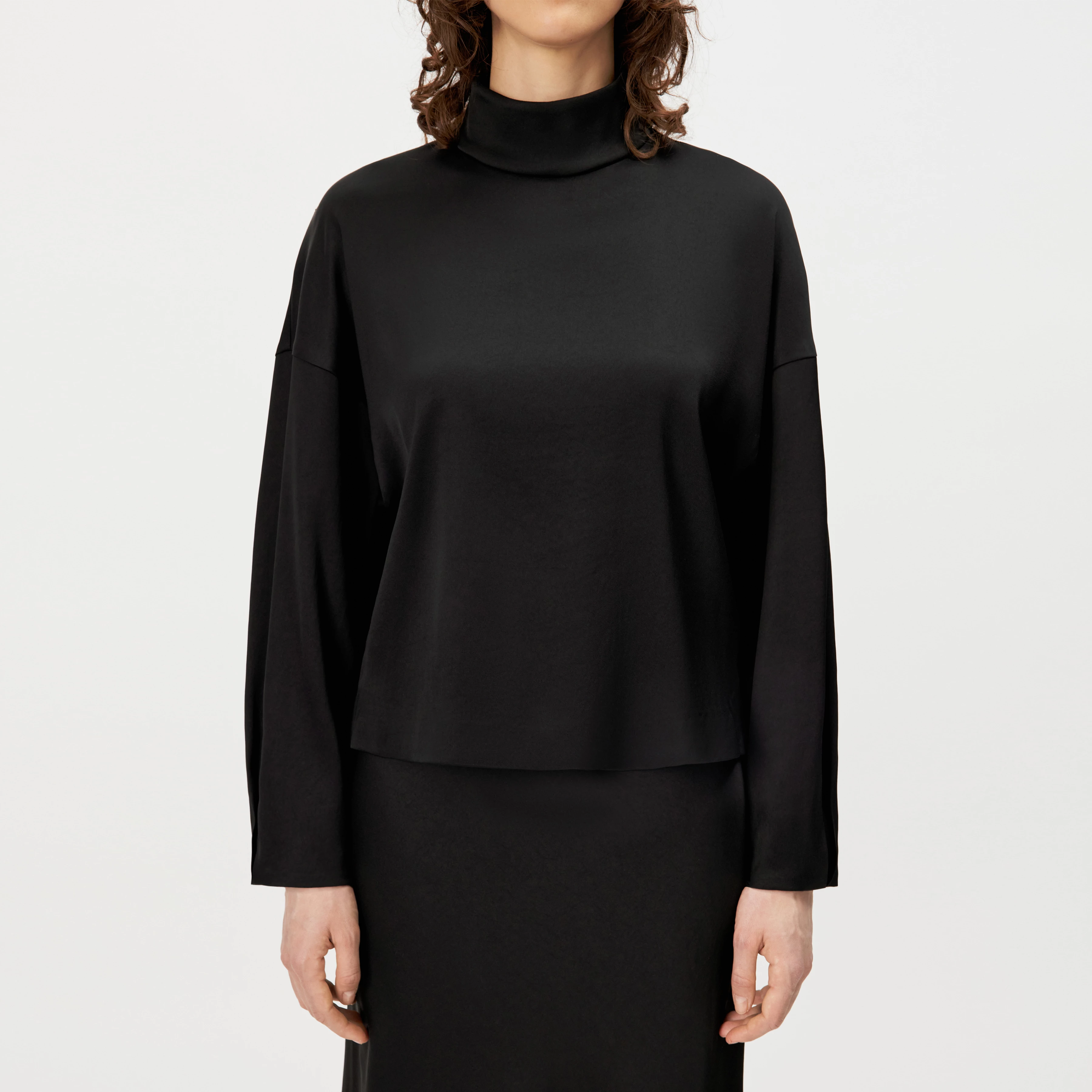 ALVARA - Satin blouse with stand-up collar - women - black - Frontansicht