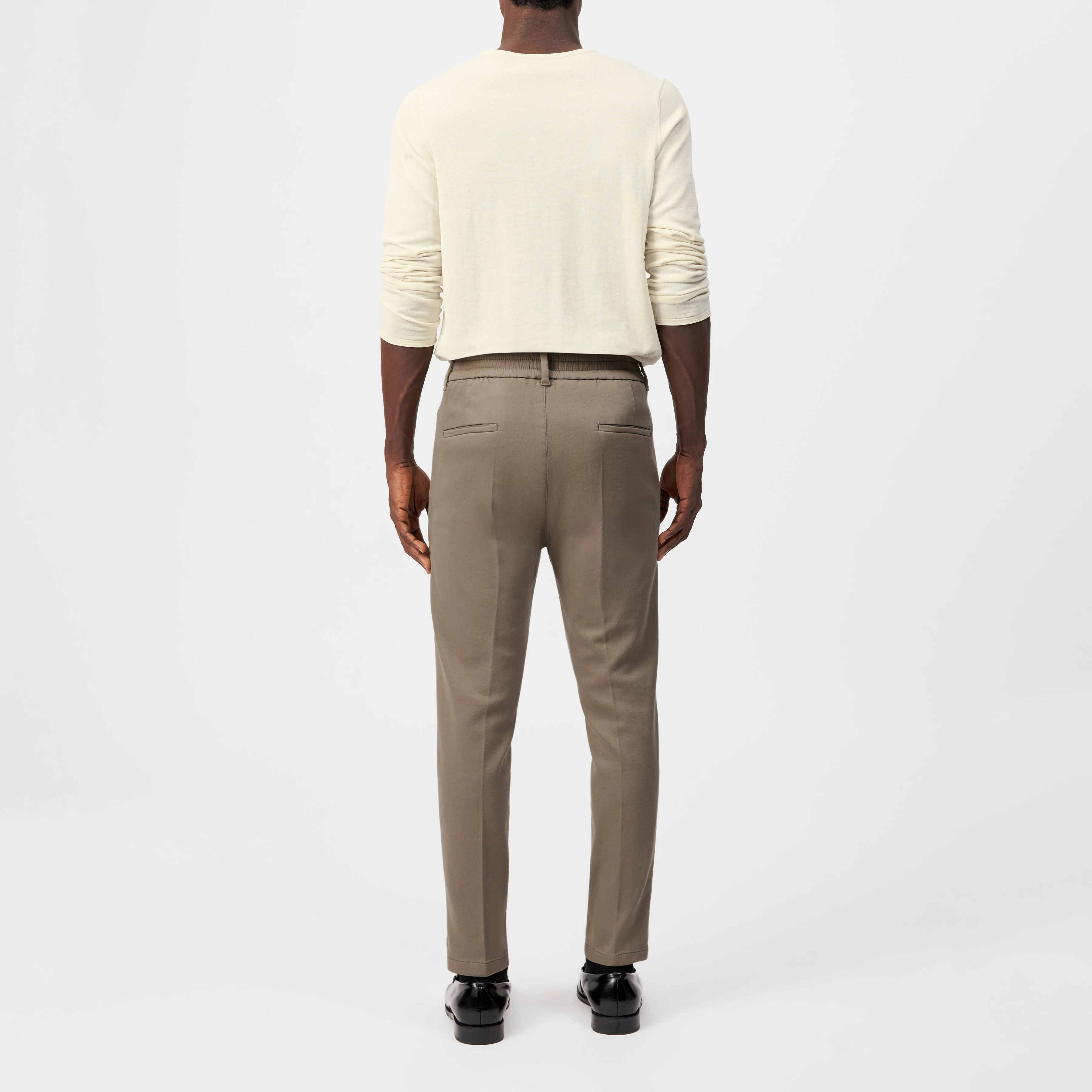 CHASY - Casual trousers with pleats in cotton viscose blend - men - brown - Rückansicht