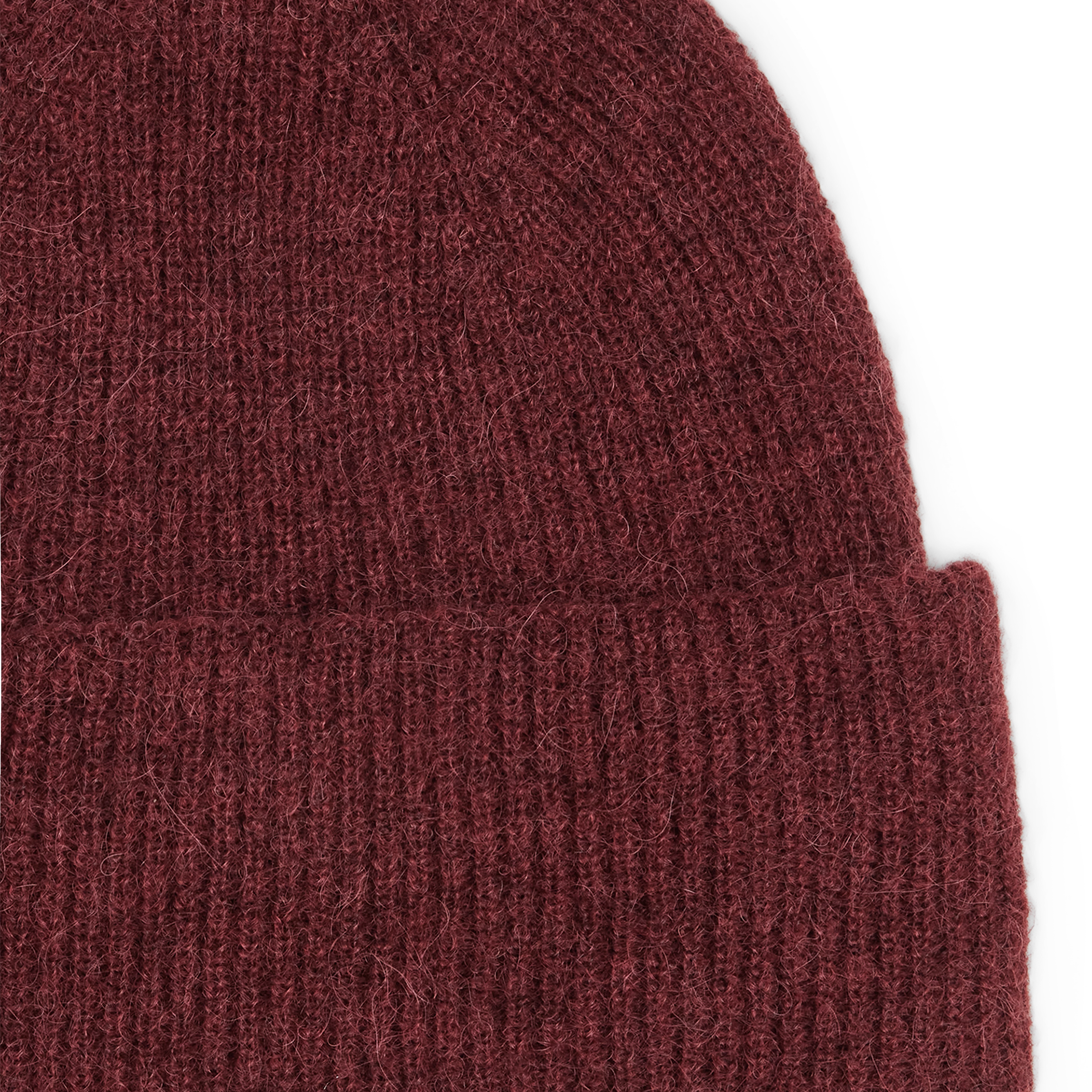 EANI_2 - Beanie in luxurious Suri alpaca blend - unisex - red - Freisteller Detailansicht