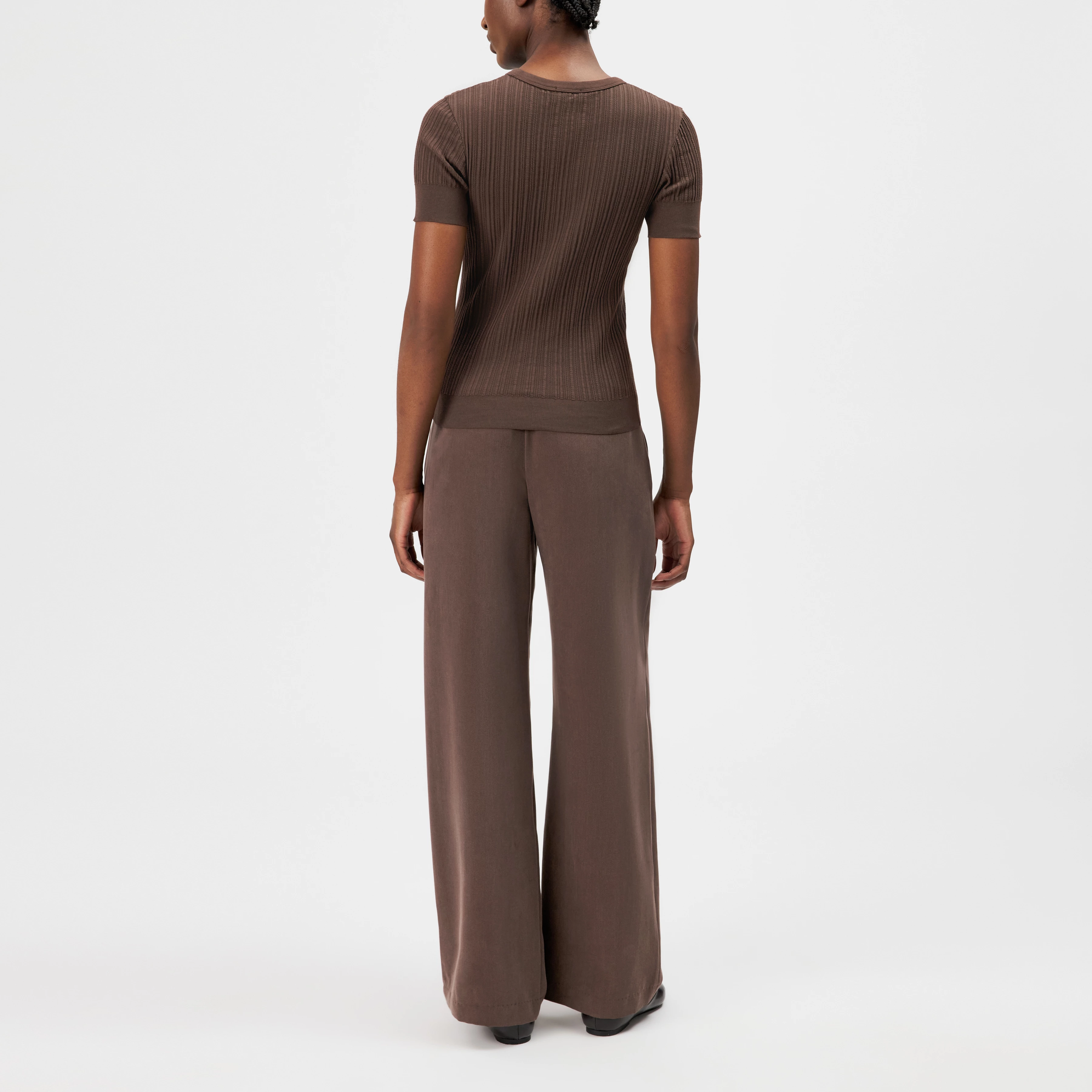 KOALY - Slim-fit T-shirt with openwork design - women - brown - Rückansicht
