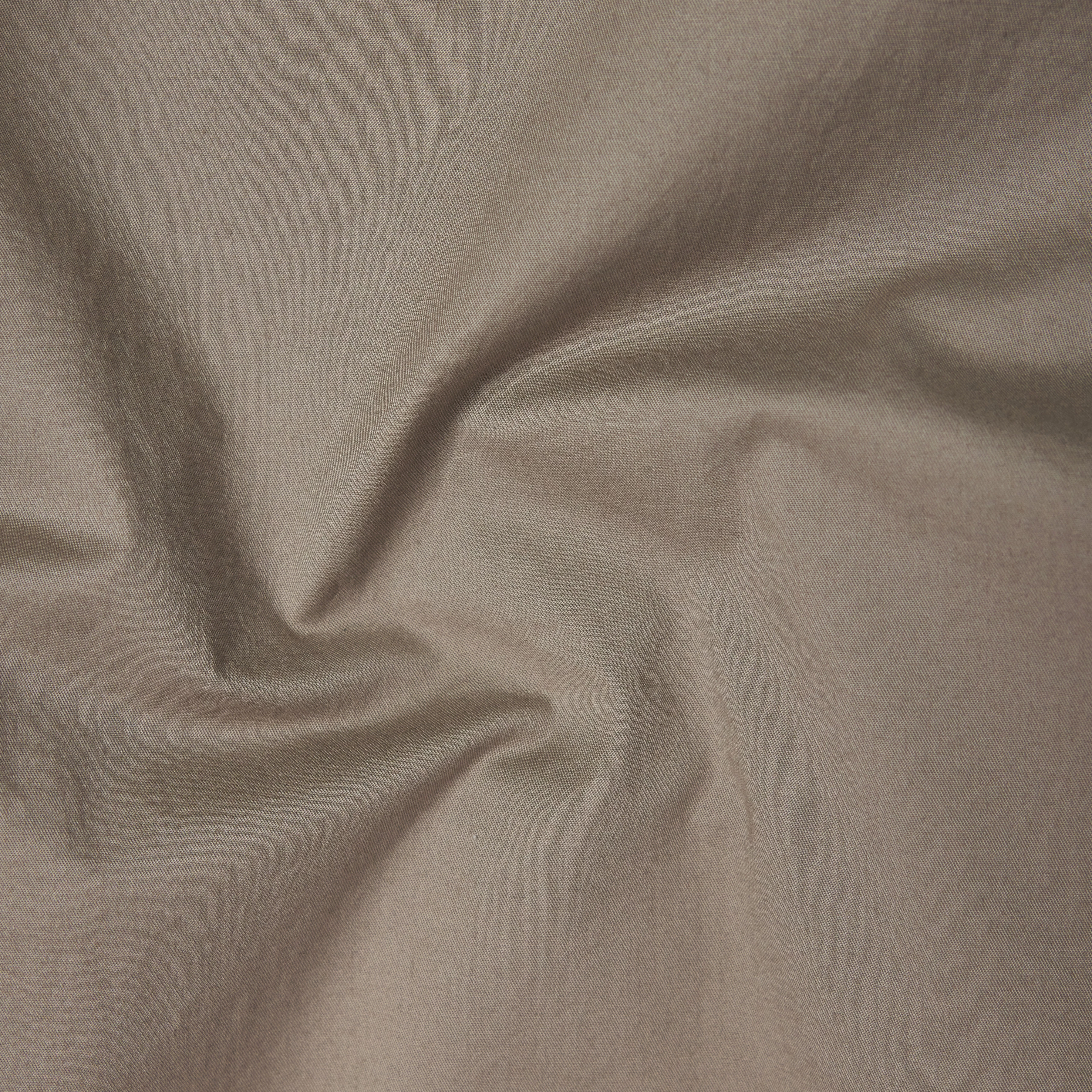 AJEND - Ready-made trousers in cotton gabardine - men - beige - Materialbild (B2C)