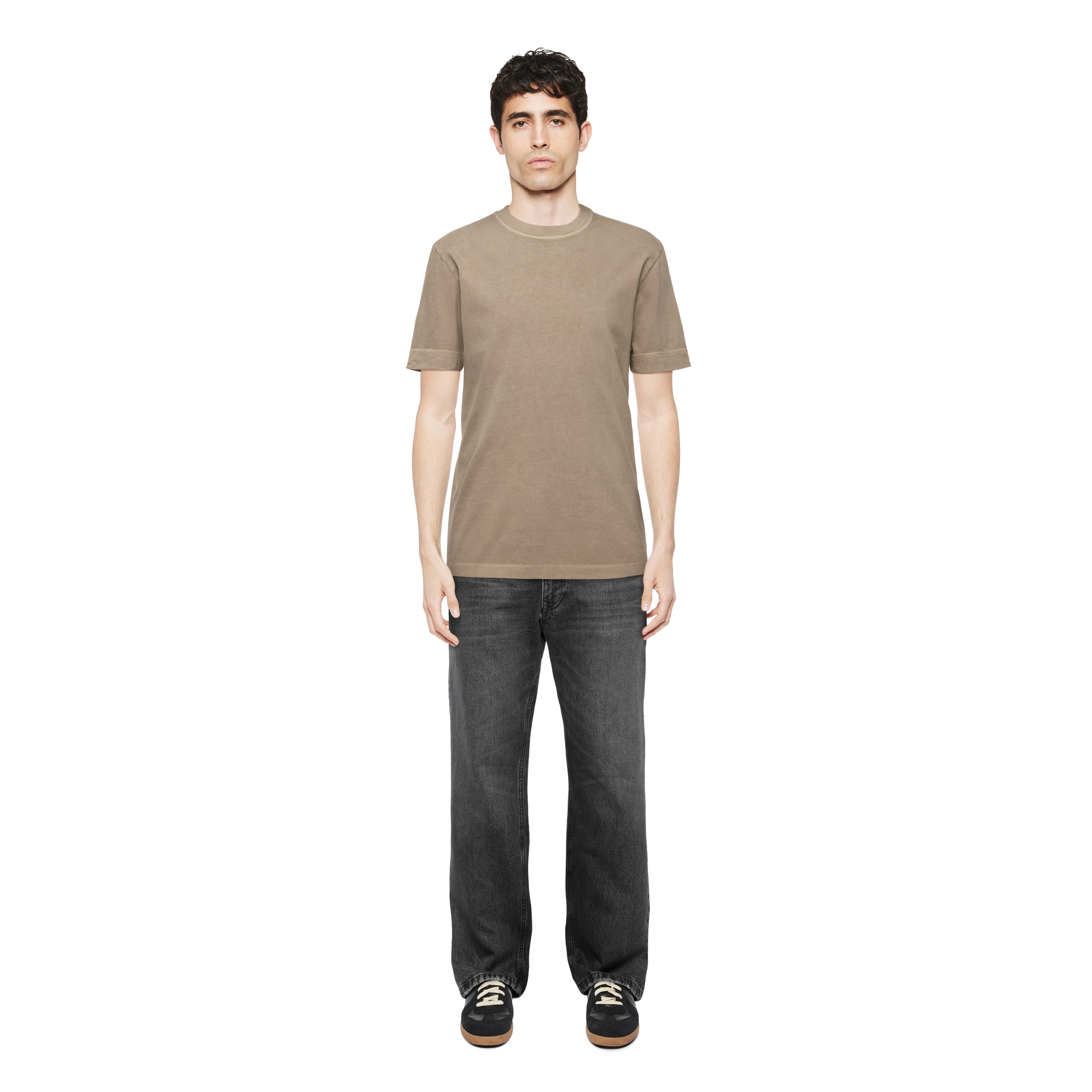 RAPHAEL - T-Shirt in gewaschener Optik - Herren - braun - Ganzkörper-Frontansicht