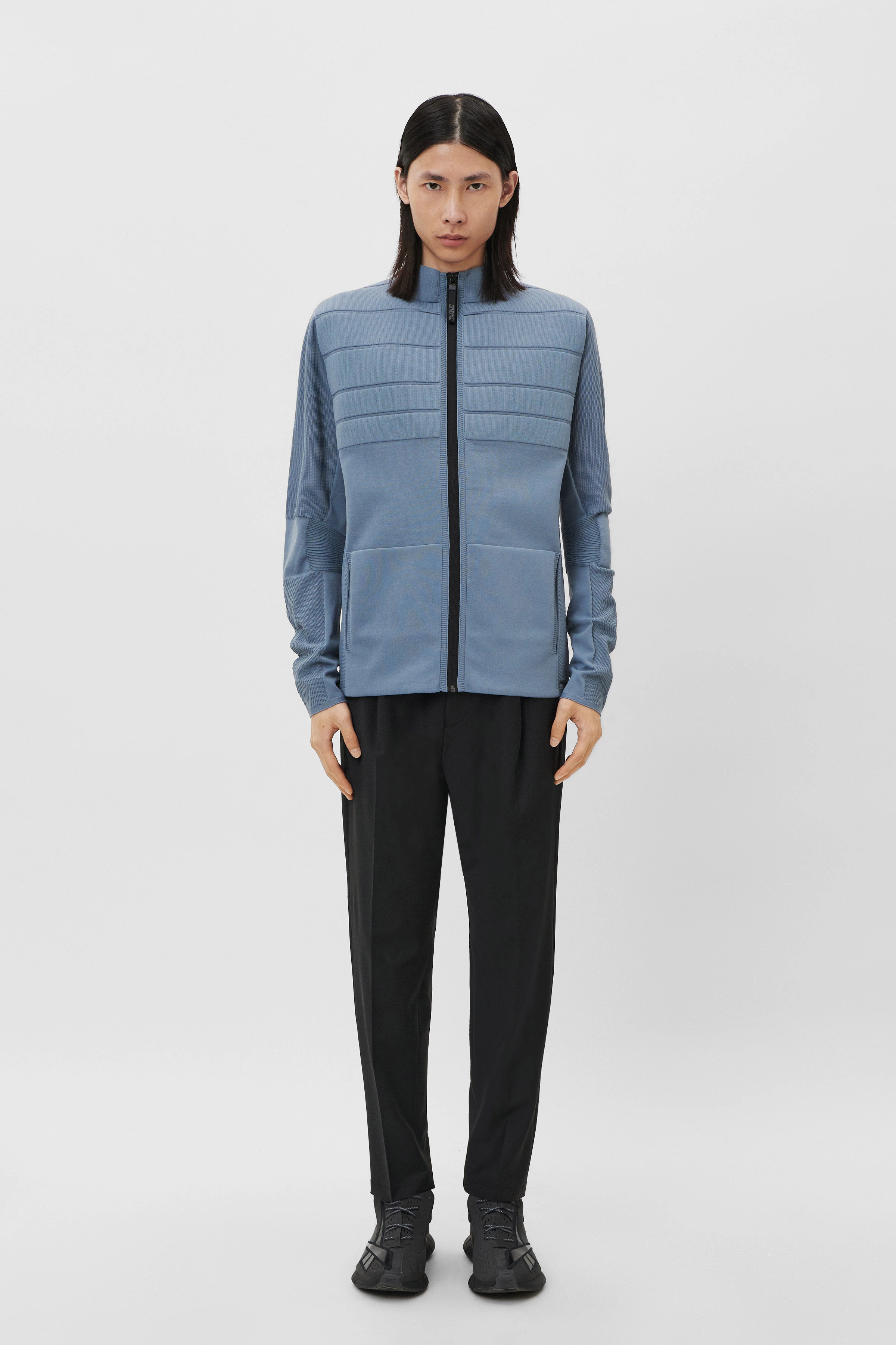 BRAXTEN - veste zippée sportive en tissu léger - men - bleu - Ganzkörper-Frontansicht