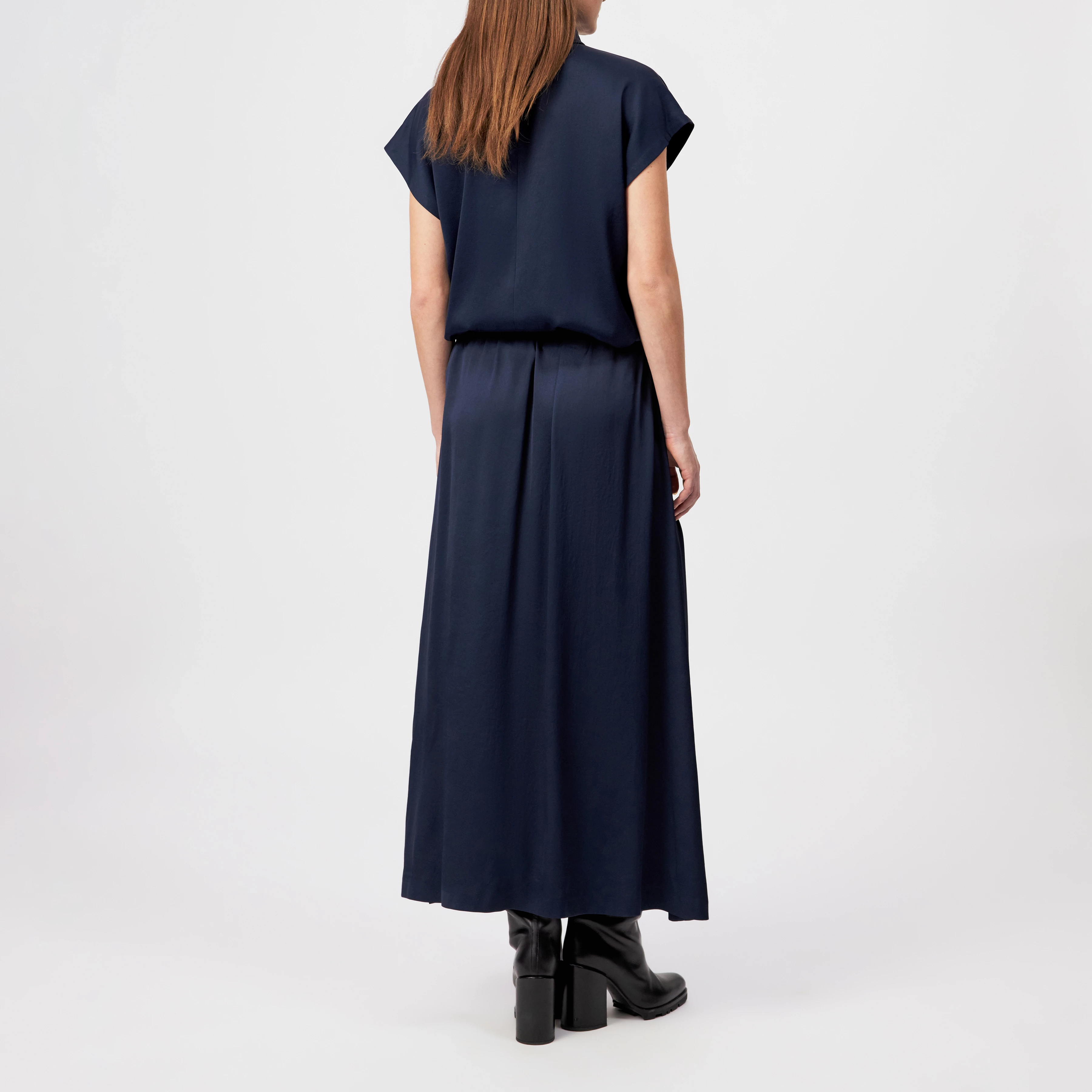 IDONEA - Mid-length skirt with elasticated waistband in satin - women - blue - Rückansicht