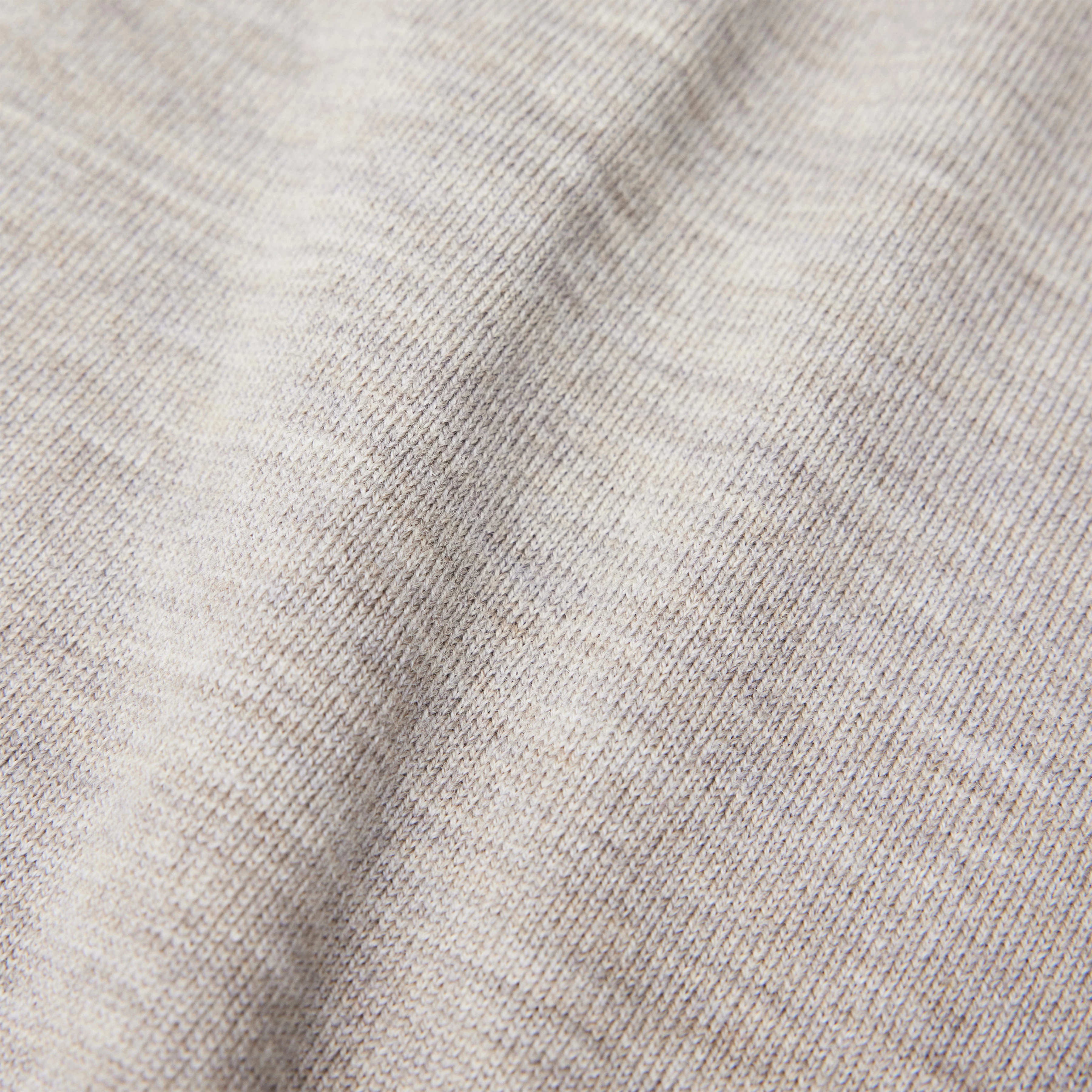 WATSON - Strickpullover mit Turtle in 100% Merinowolle - Herren - beige - Materialbild (B2C)