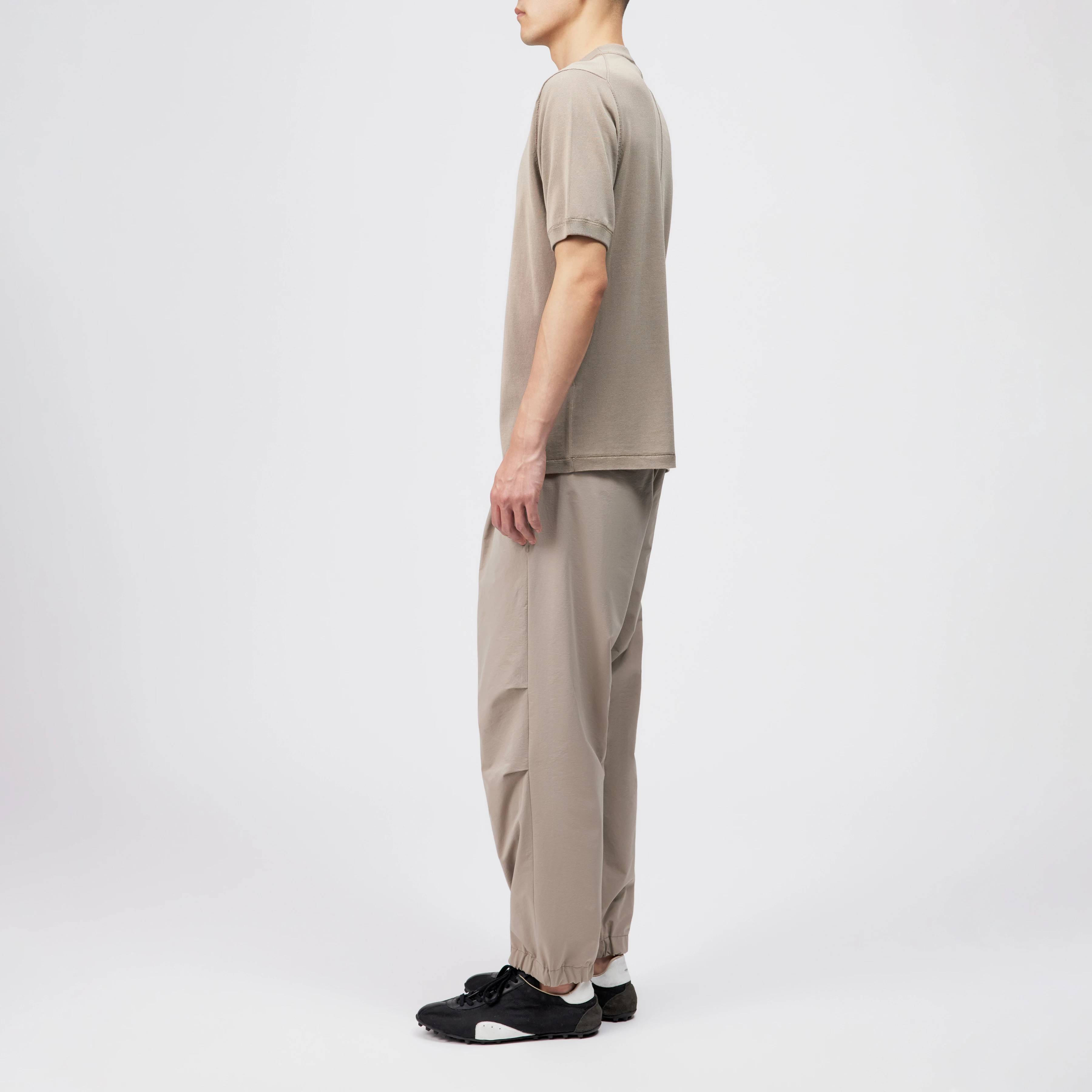 MICANO - Regular fit T-shirt in fine knit - men - beige - Seitenansicht