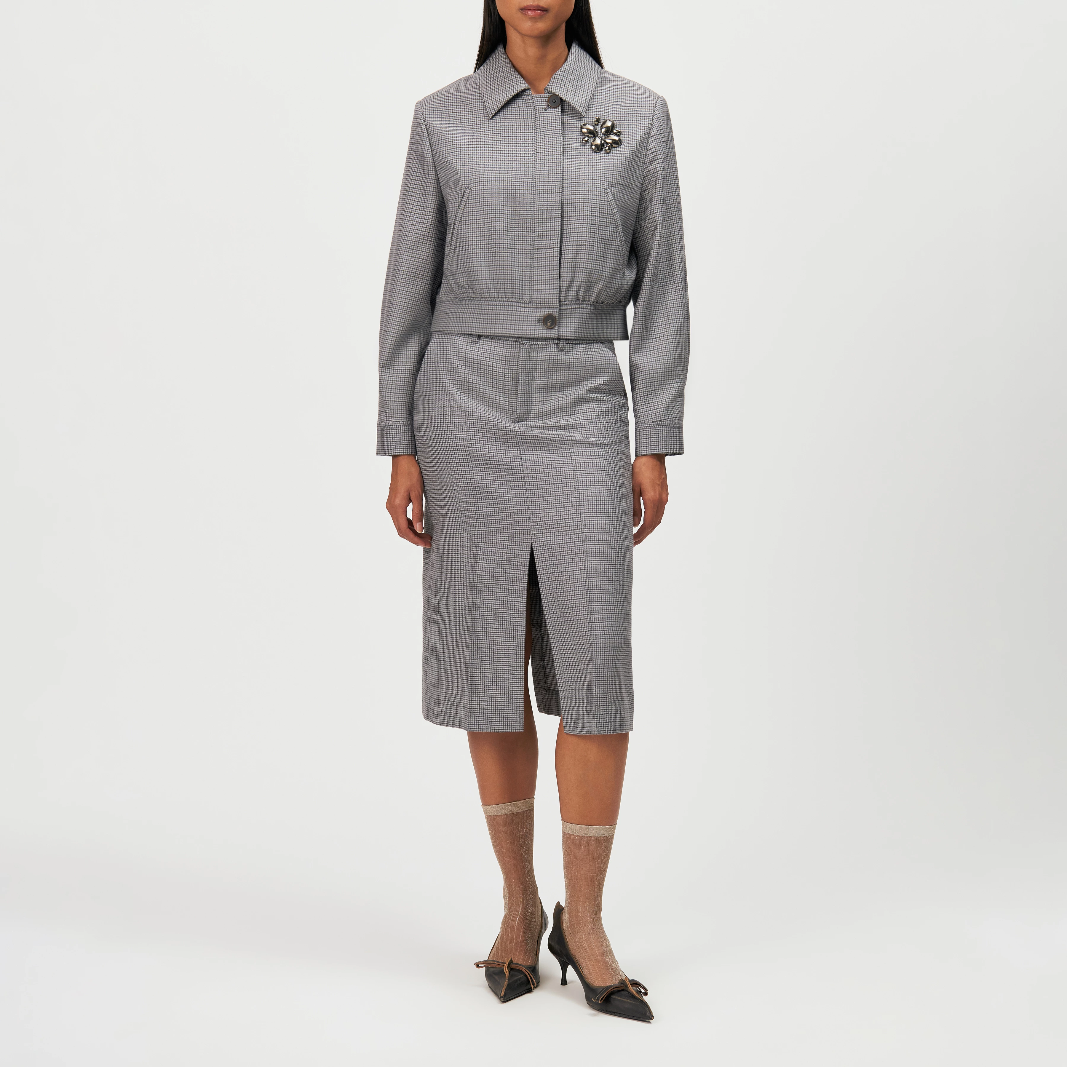 RADWAY_3 - Pure wool short blouson - women - grey - Ganzkörper-Frontansicht