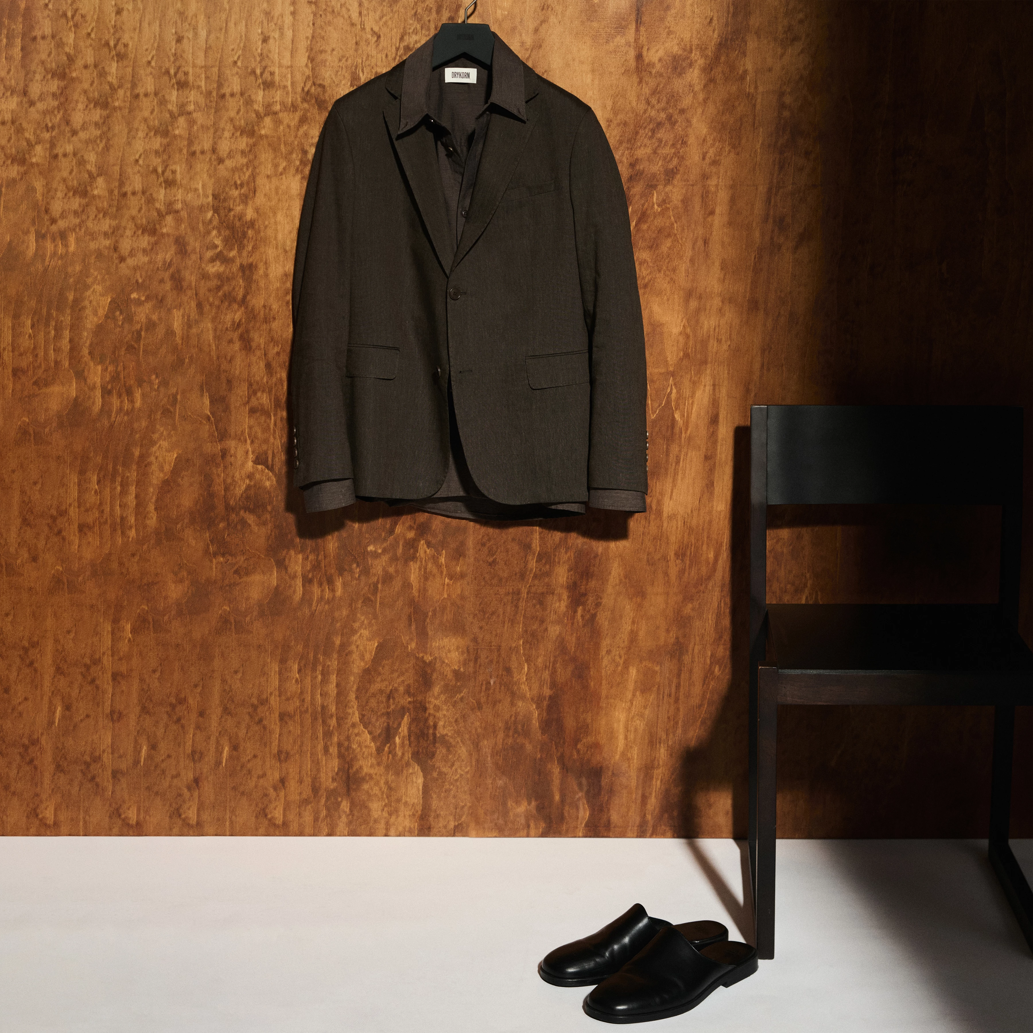 YAMES - Single-breasted blazer in a linen blend - men - brown