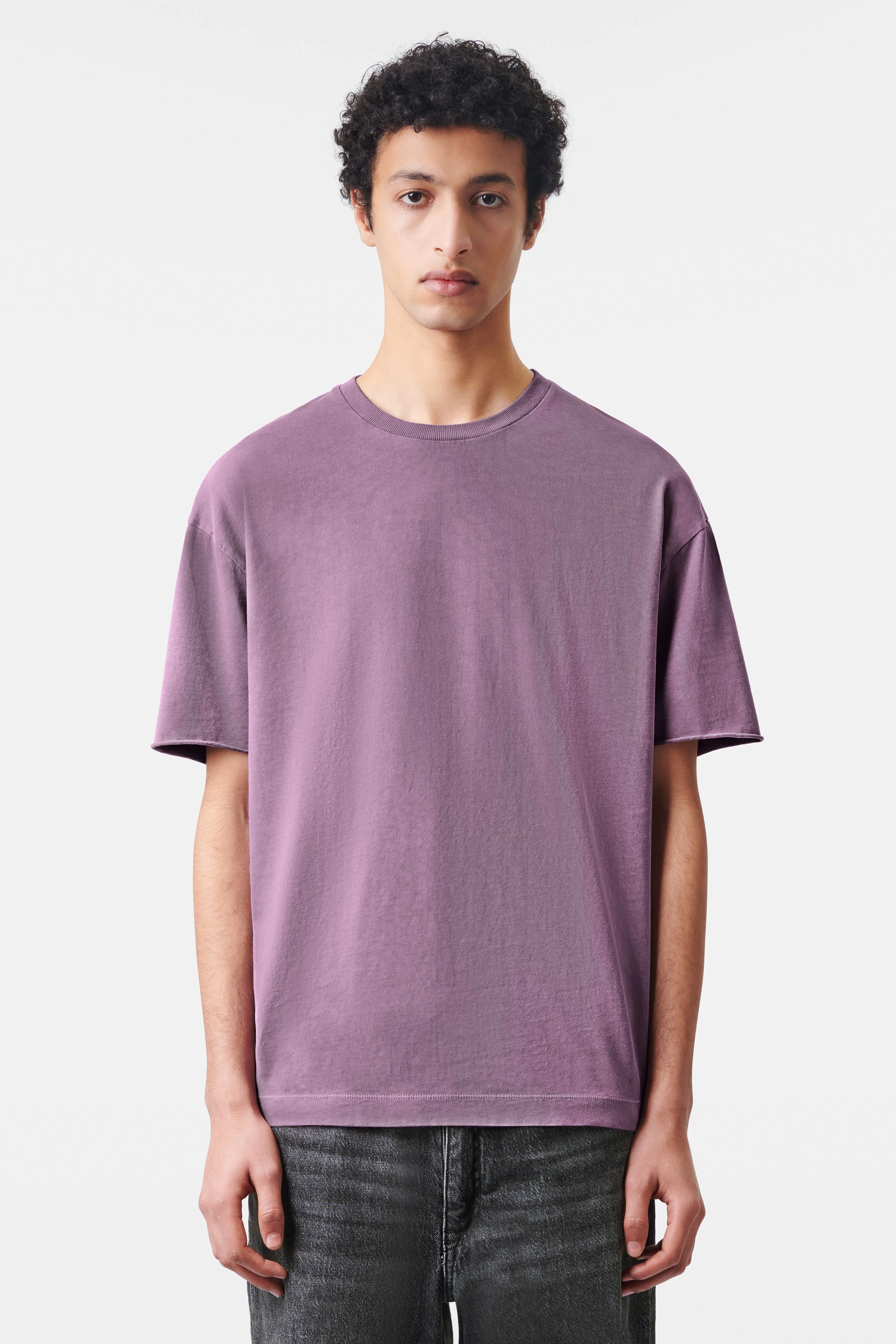 EROS - t-shirt with rolled edge in a washed look - men - purple - Frontansicht