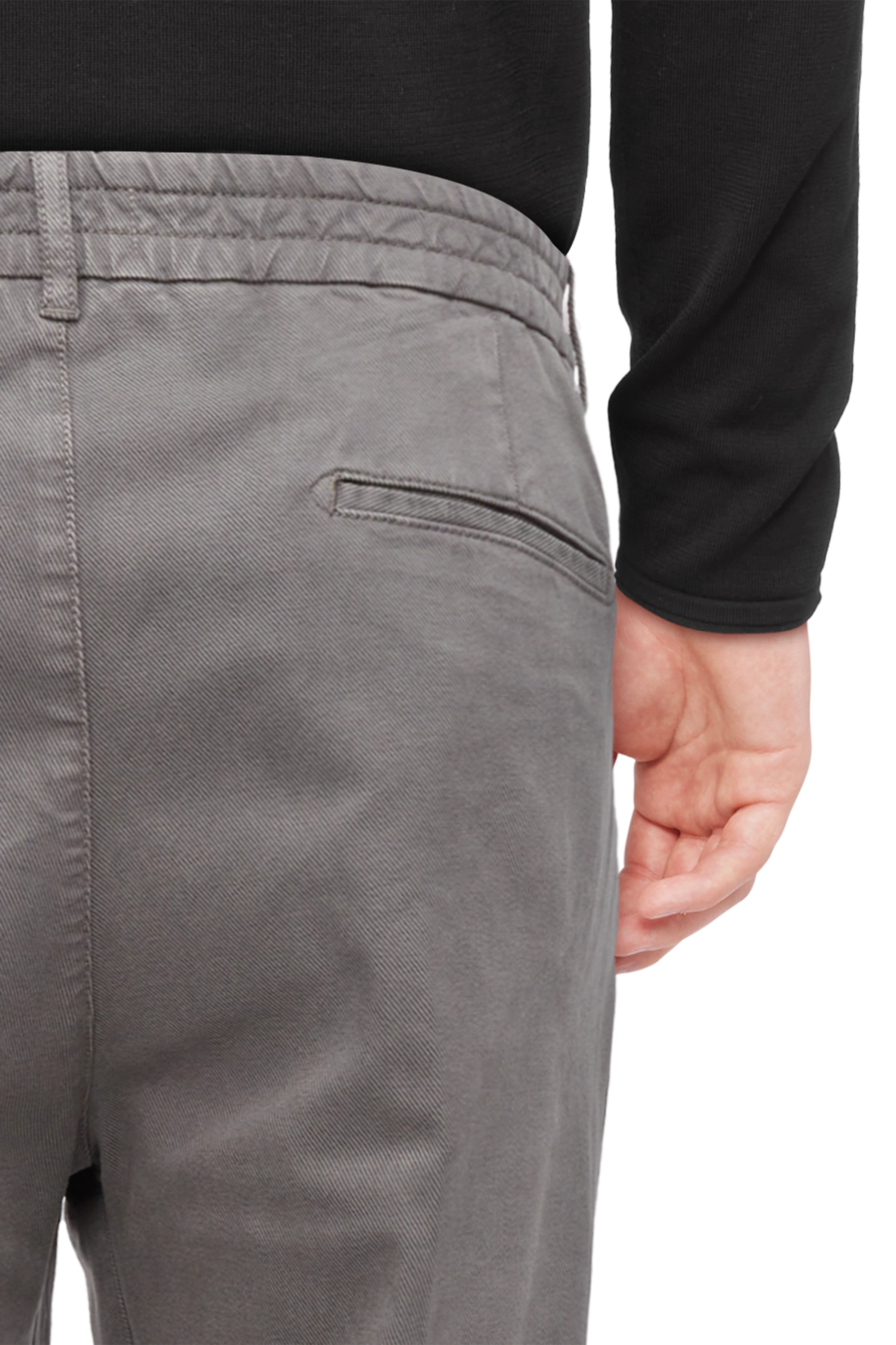 CHASY - Casual trousers with pleats in soft blended cotton - men - grey - Detailansicht am Model