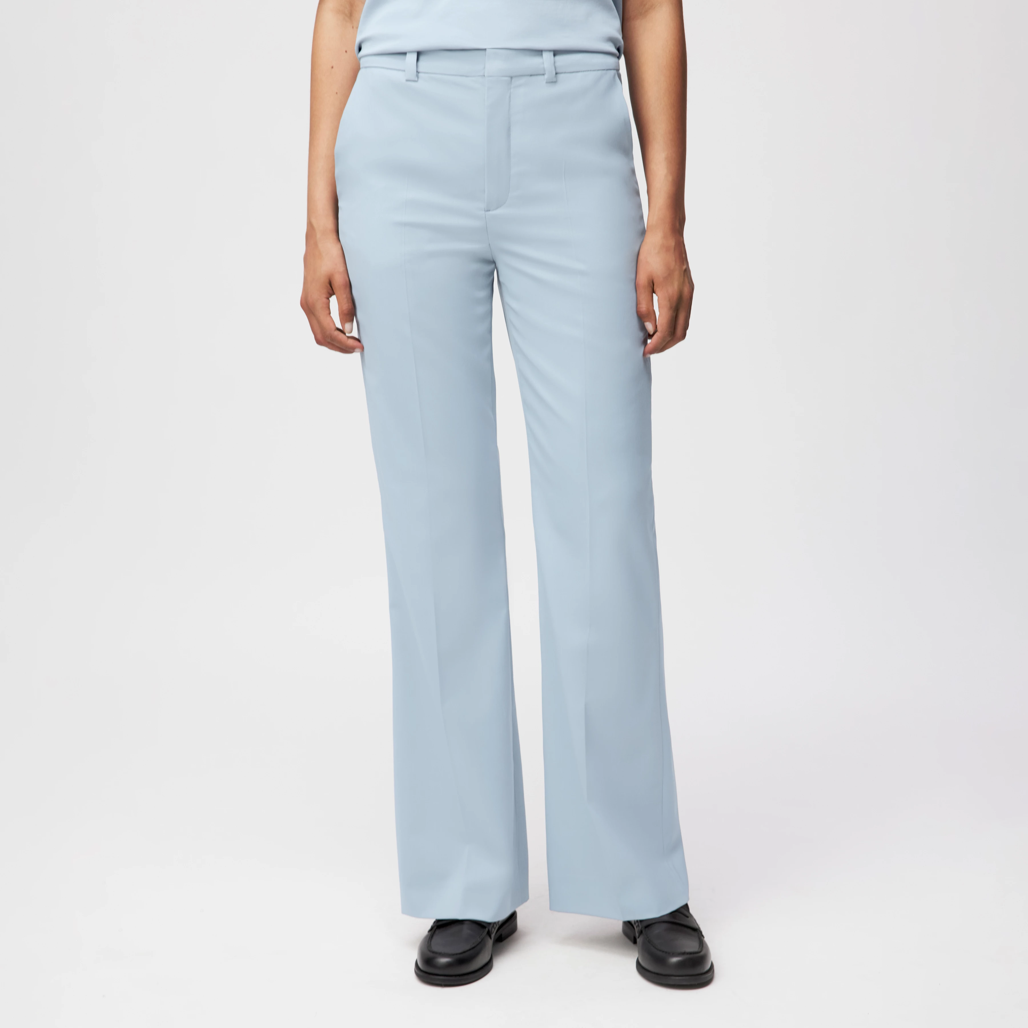 ARGUE - Hose mit Flared Leg in Twill - Damen - blau - Frontansicht