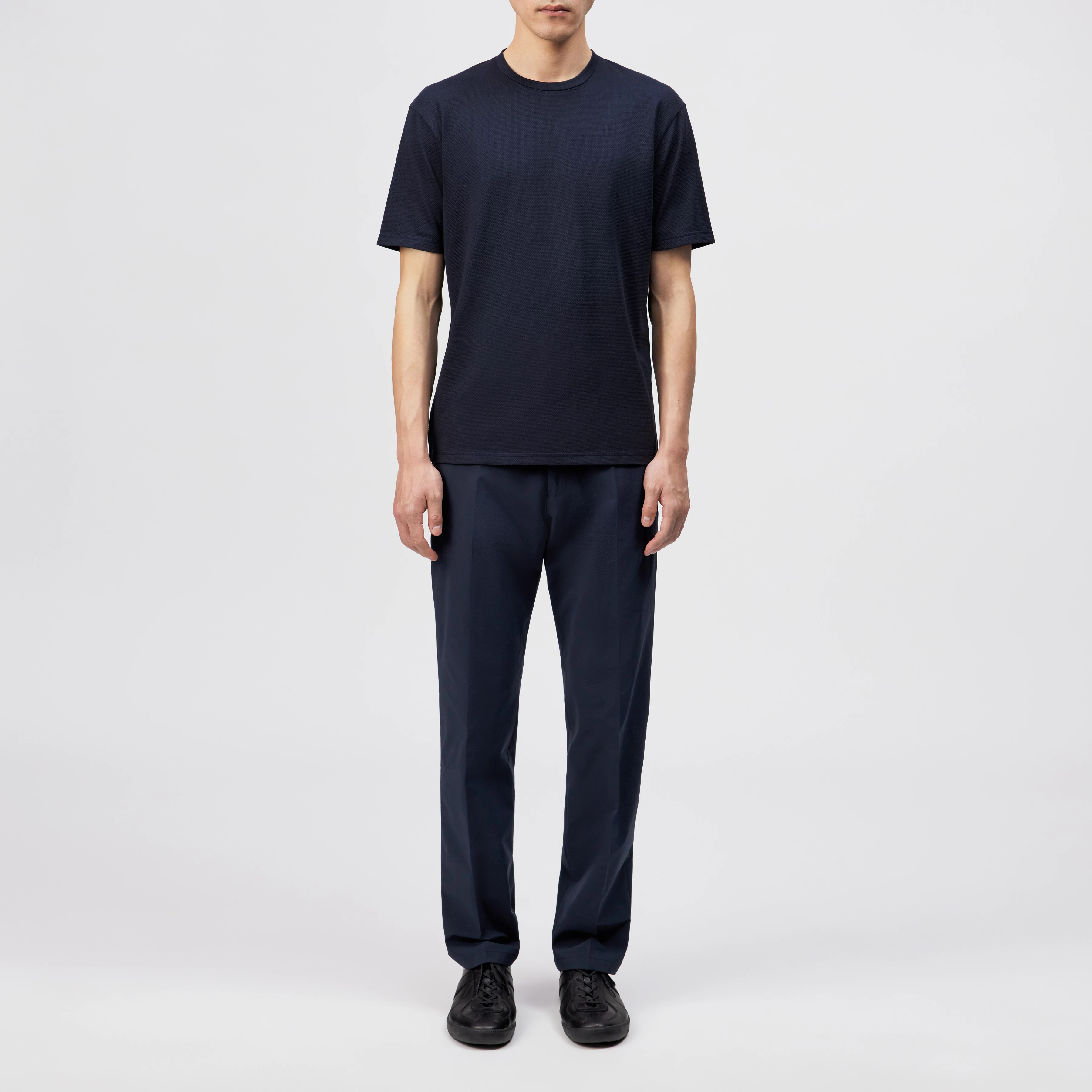 ERICKO - Regular Fit Cotton Blend T-Shirt - men - blue - Ganzkörper-Frontansicht