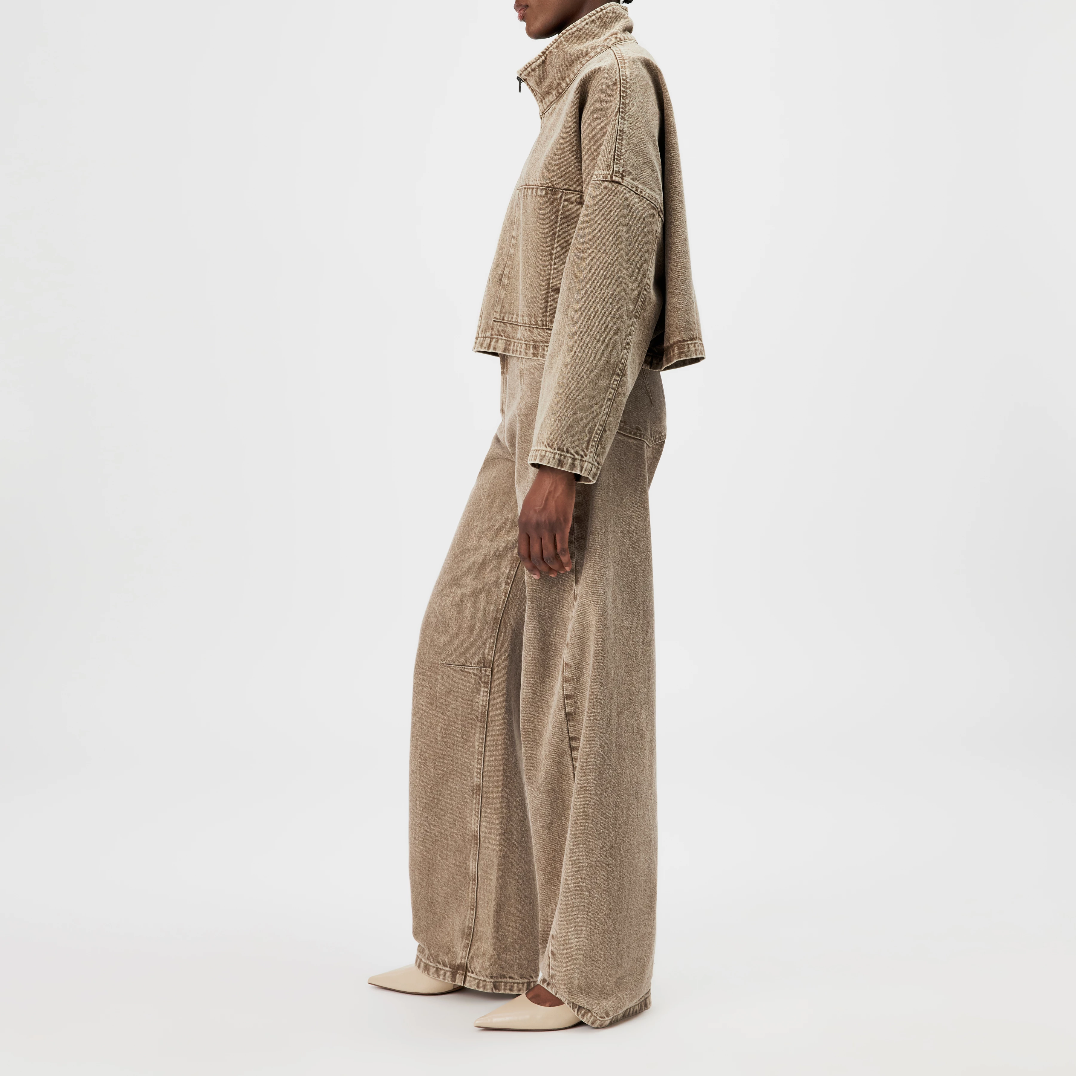 ELSTOW_1 - Oversized jacket in light denim wash - women - brown - Seitenansicht