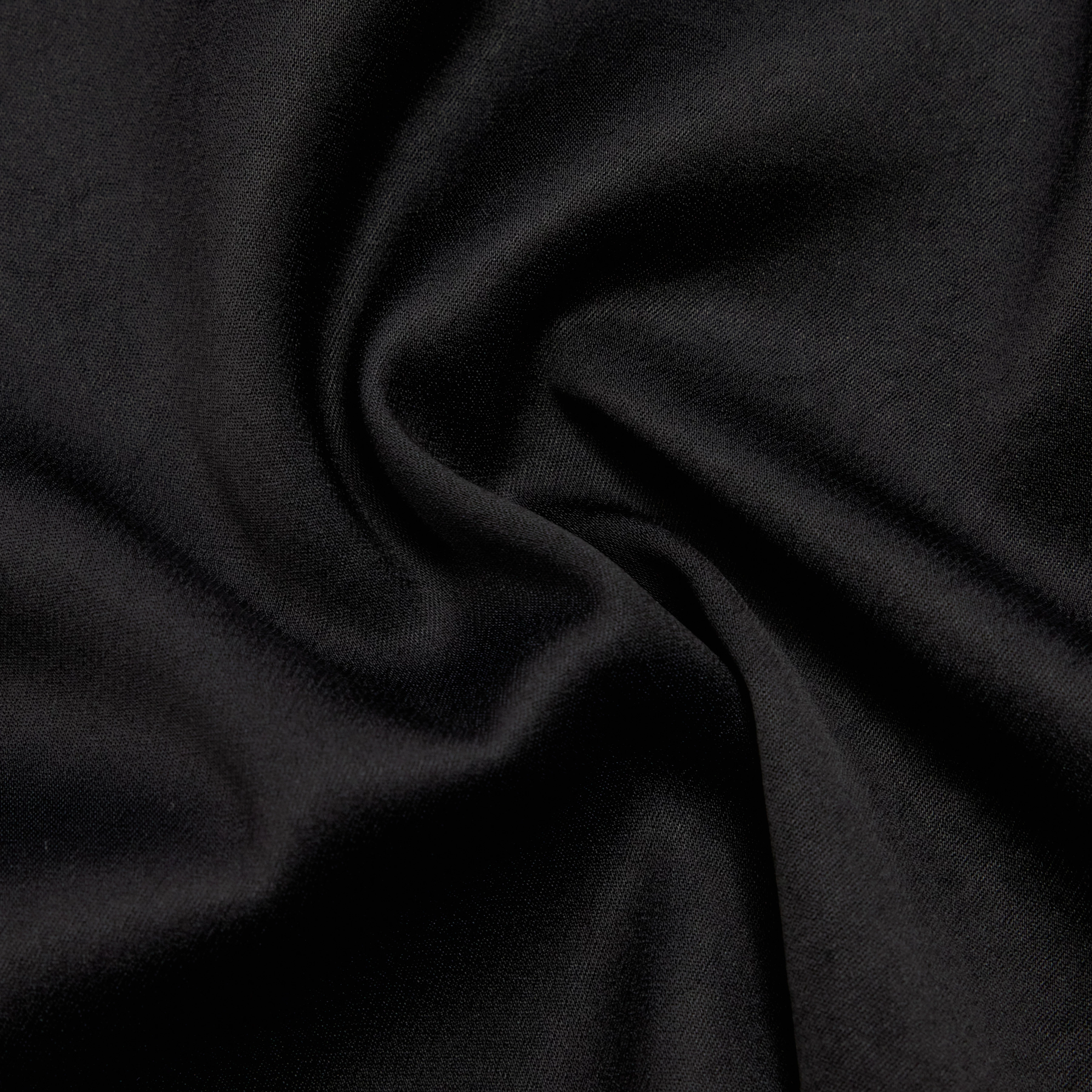 ALVARA - Satin blouse with stand-up collar - women - black - Materialbild (B2C)