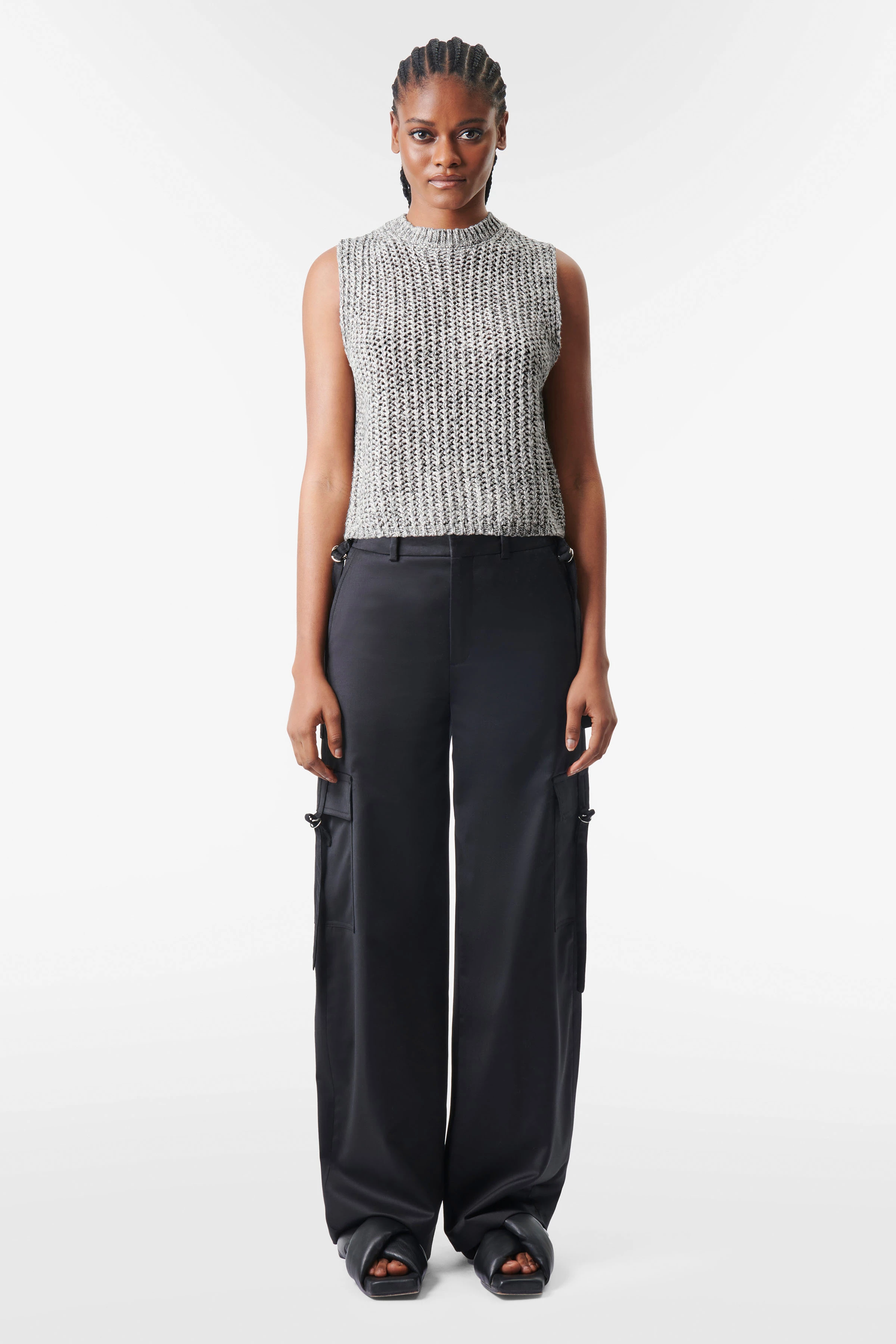 sleeveless knitted top in mouliné cotton yarn