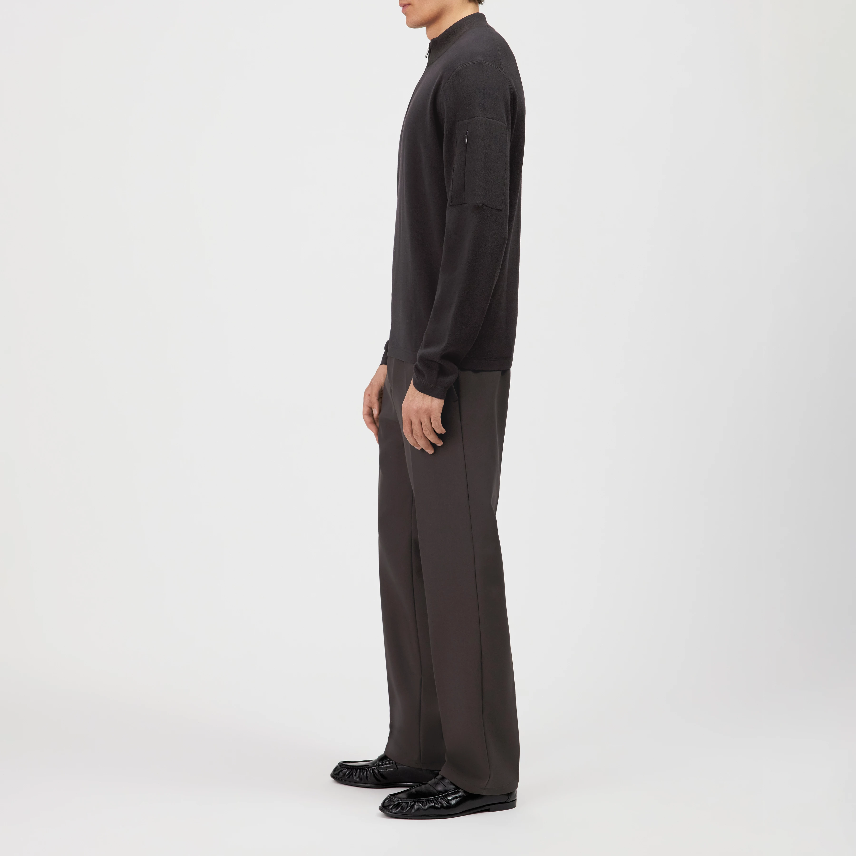 TARVIK - Half-zip jumper with stand collar in pure wool - men - brown - Seitenansicht