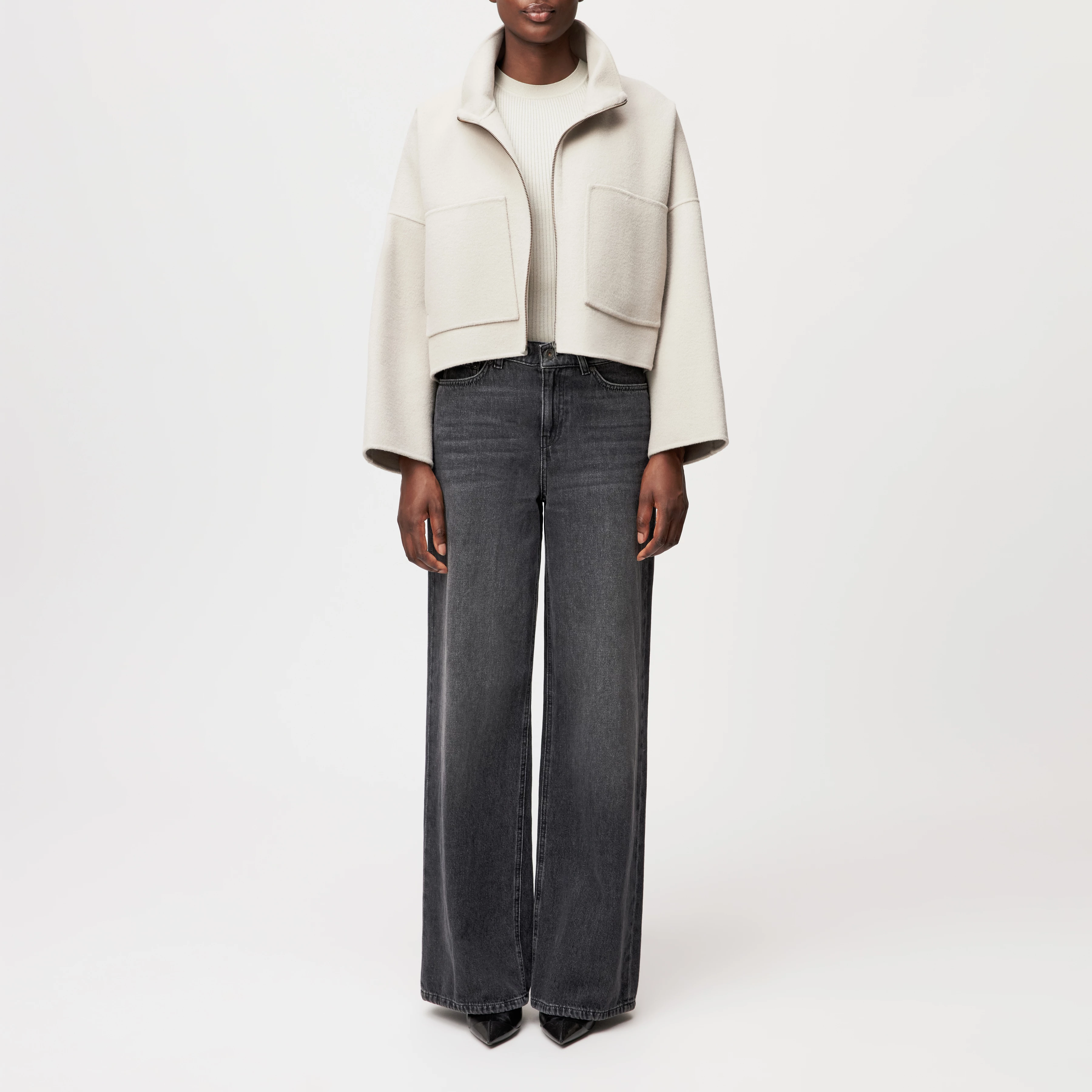 ELSTOW_1 - Oversized Jacke in Doubleface - Damen - beige - Ganzkörper-Frontansicht