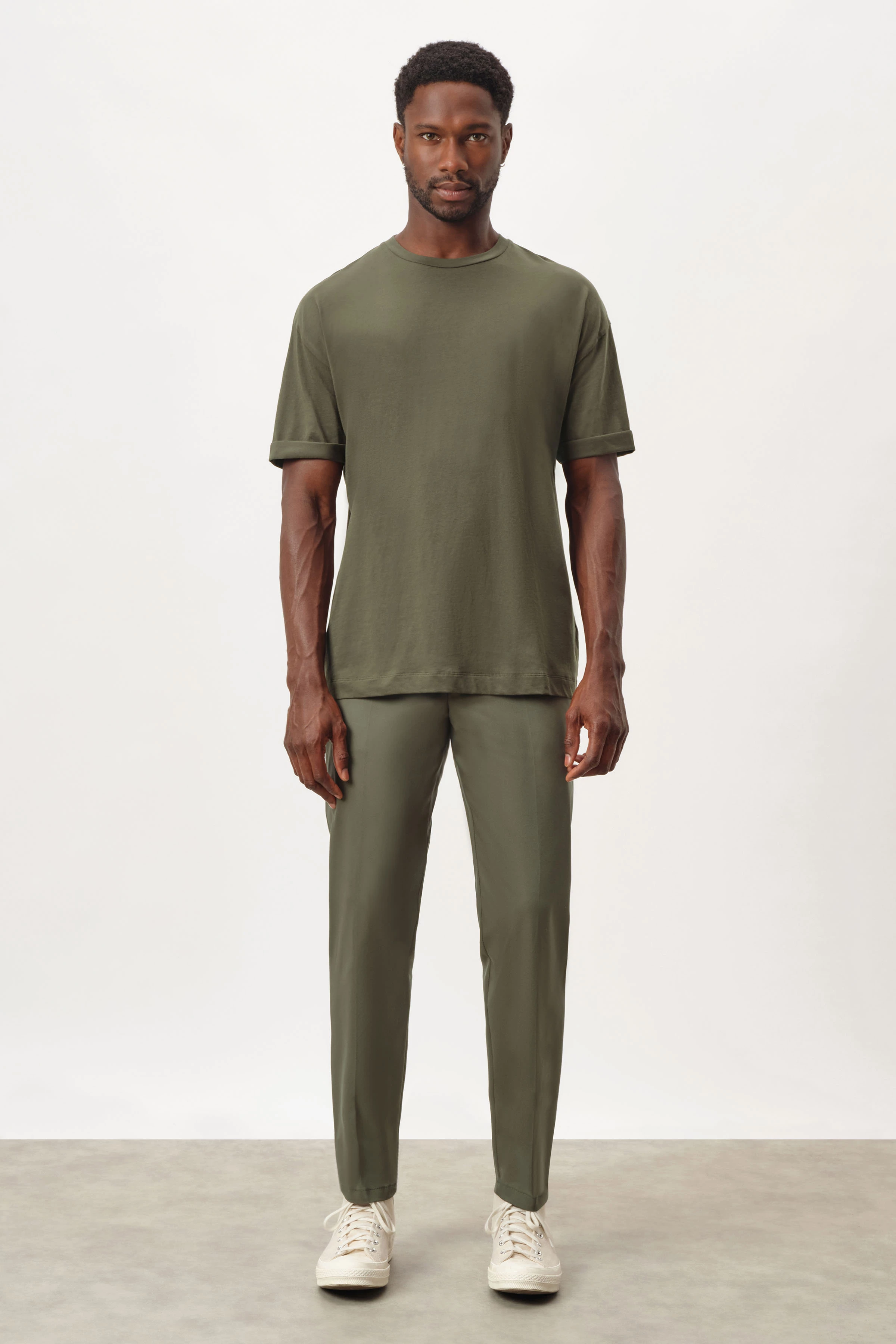 THILO - relaxed fit cotton T-Shirt - men - green - Ganzkörper-Frontansicht