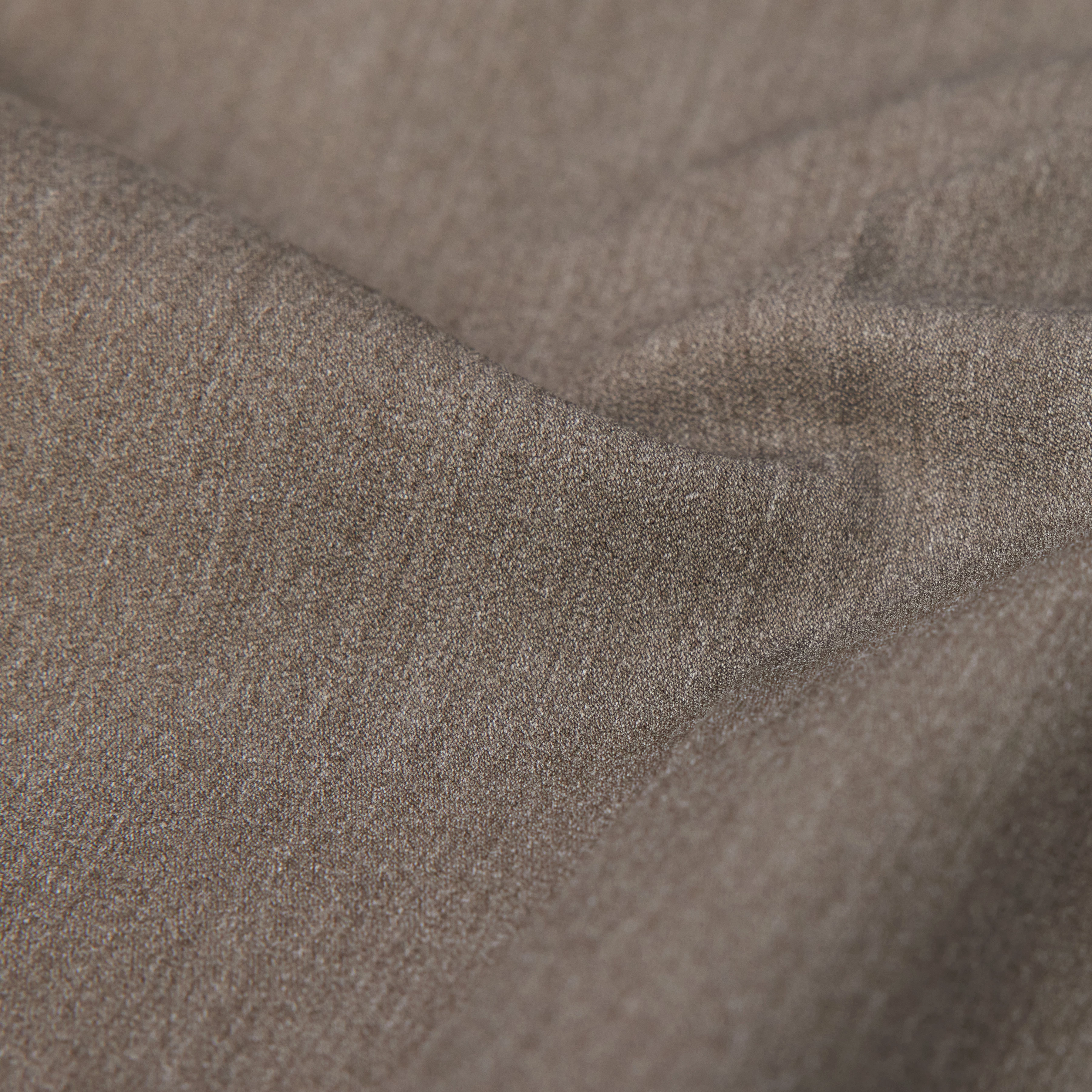 TAVIC - Modern chinos in viscose blend - men - brown - Materialbild (B2C)