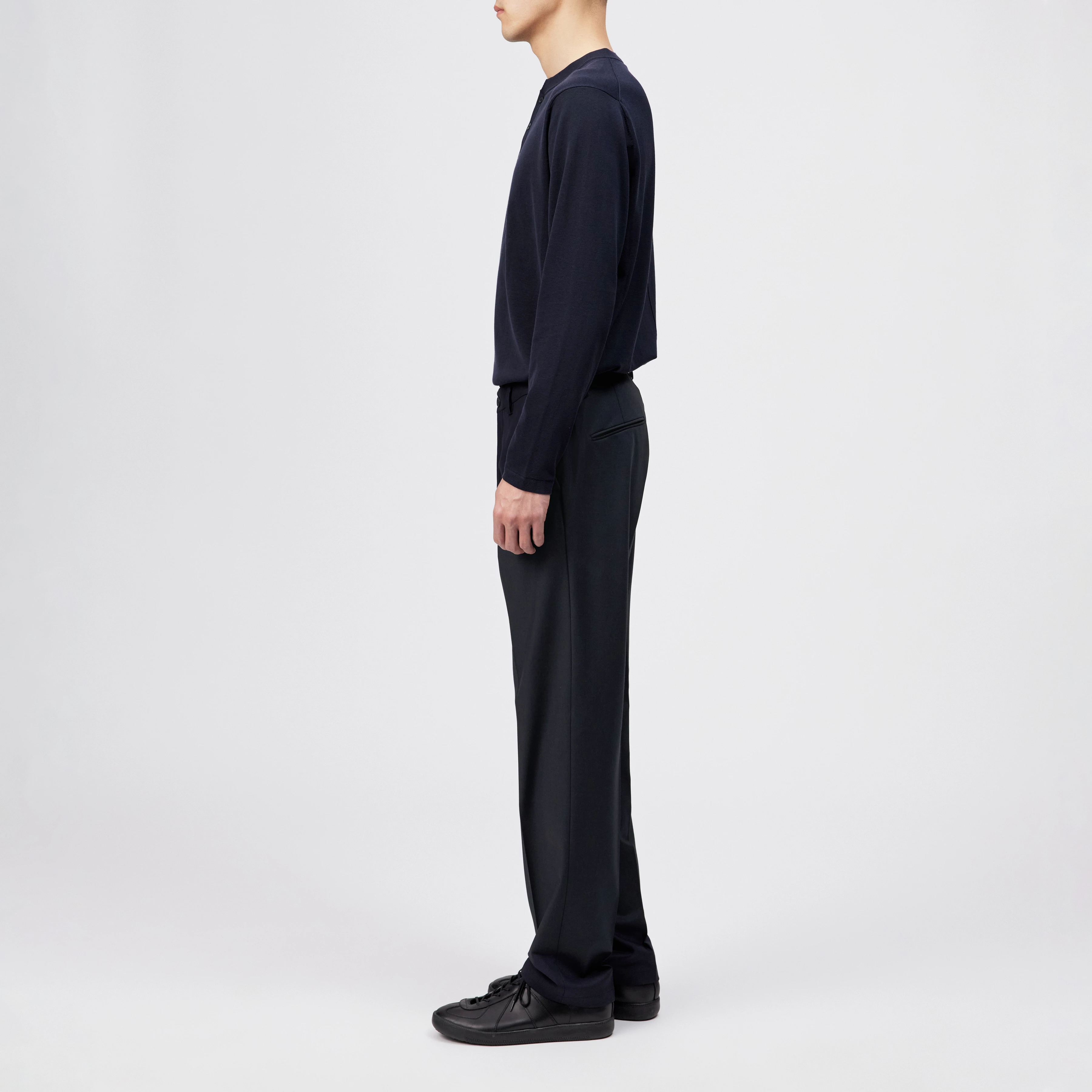 AJEND_RGLR_SK - Tailored trousers in wool blend - men - blue - Seitenansicht