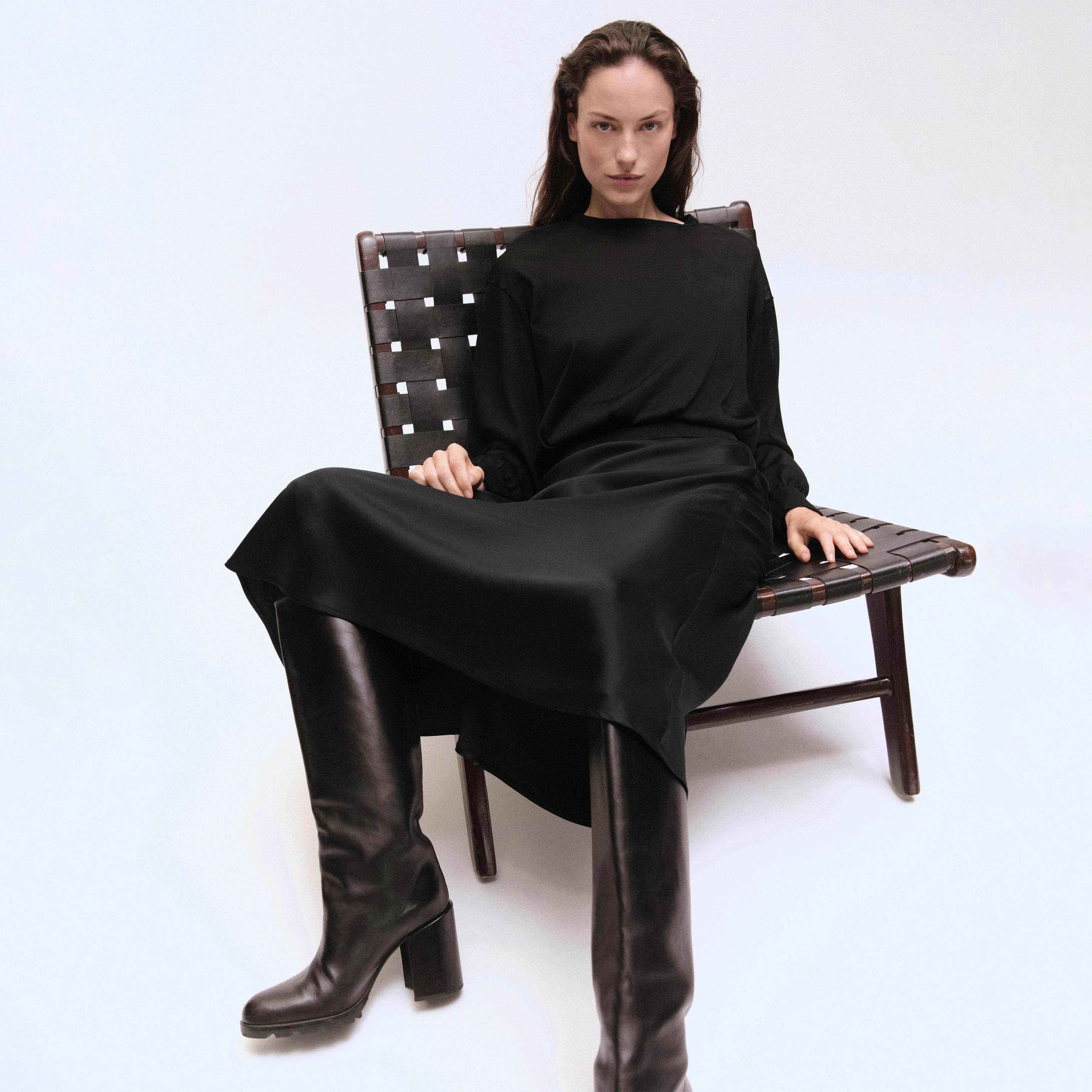 URA - Slip-Skirt in Midilänge in Satin - Damen - schwarz