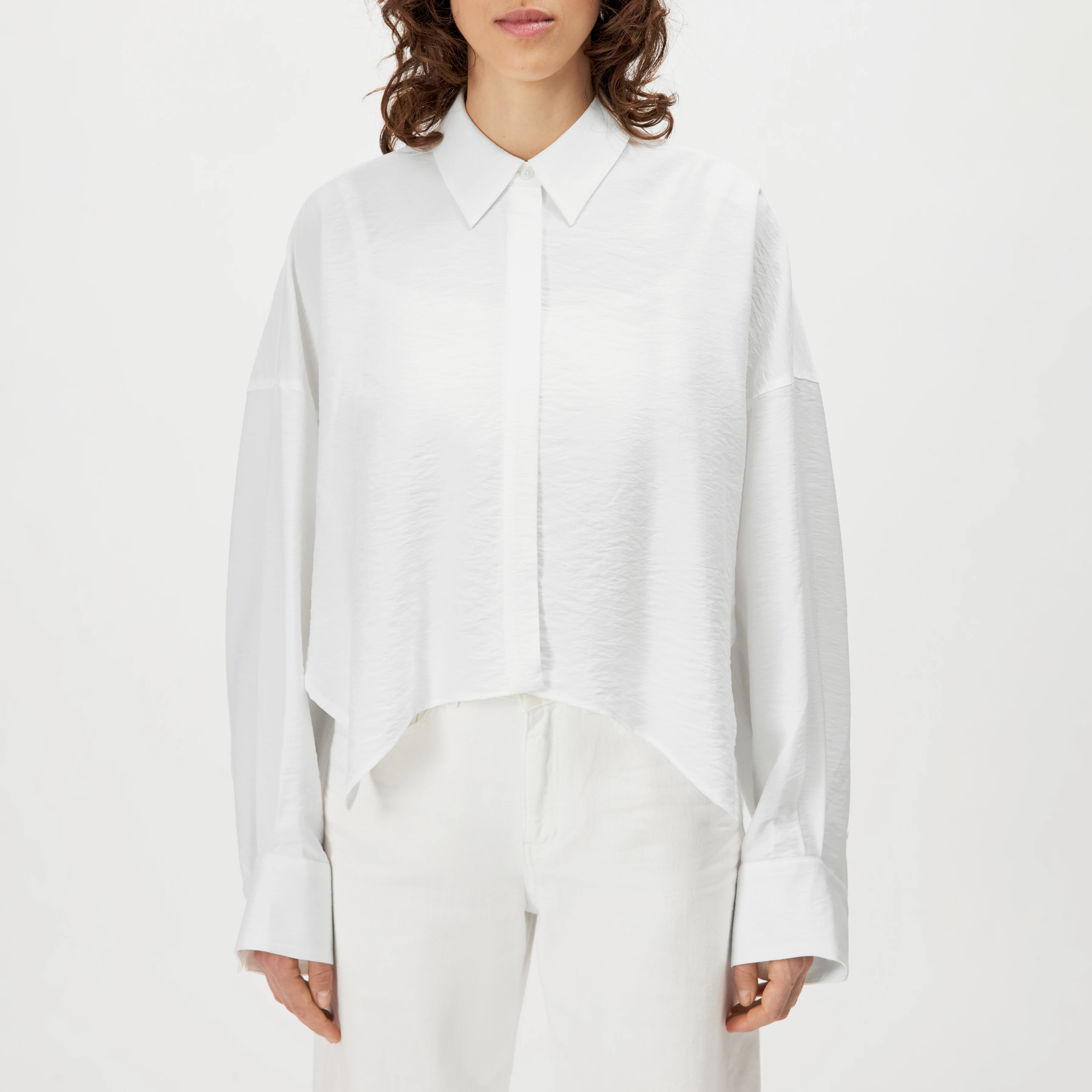 OSHIA - Oversized viscose-blend shirt blouse - women - off white - Frontansicht