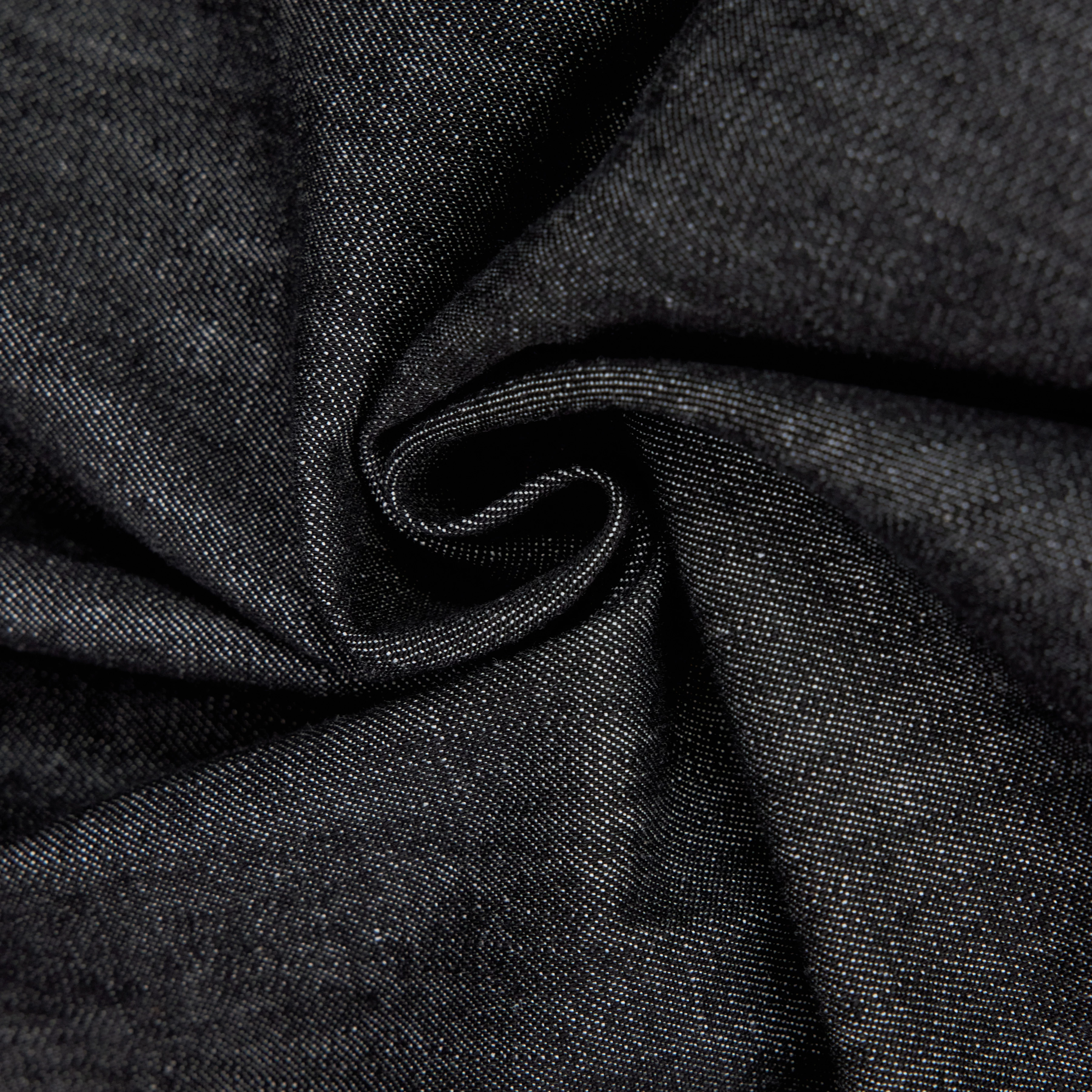 SERITH - Boxy shirt blouse in black denim - women - grey - Materialbild (B2C)