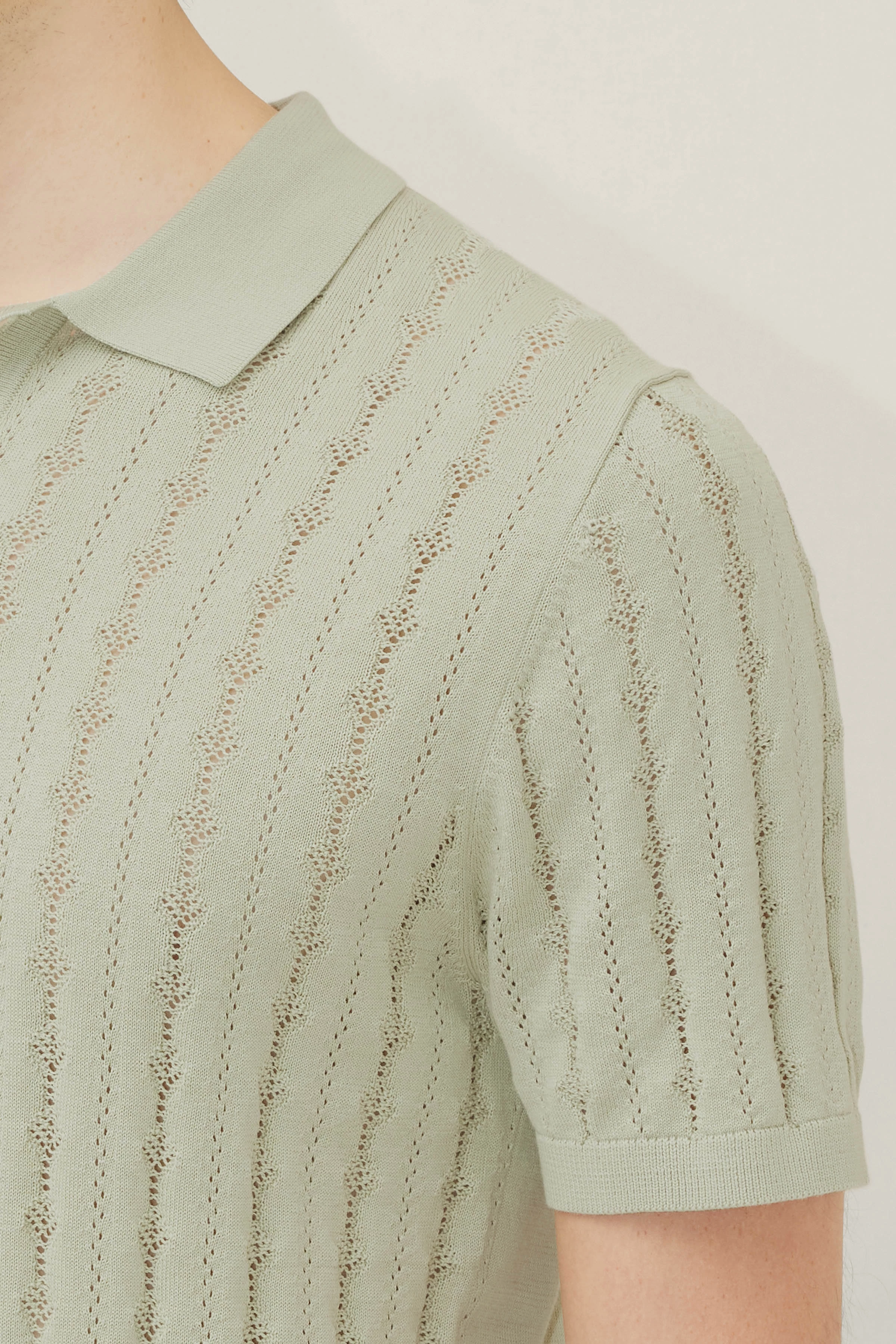 TRITON - Strickpolo aus hochwertiger Baumwolle - Herren - grün - Seitenansicht