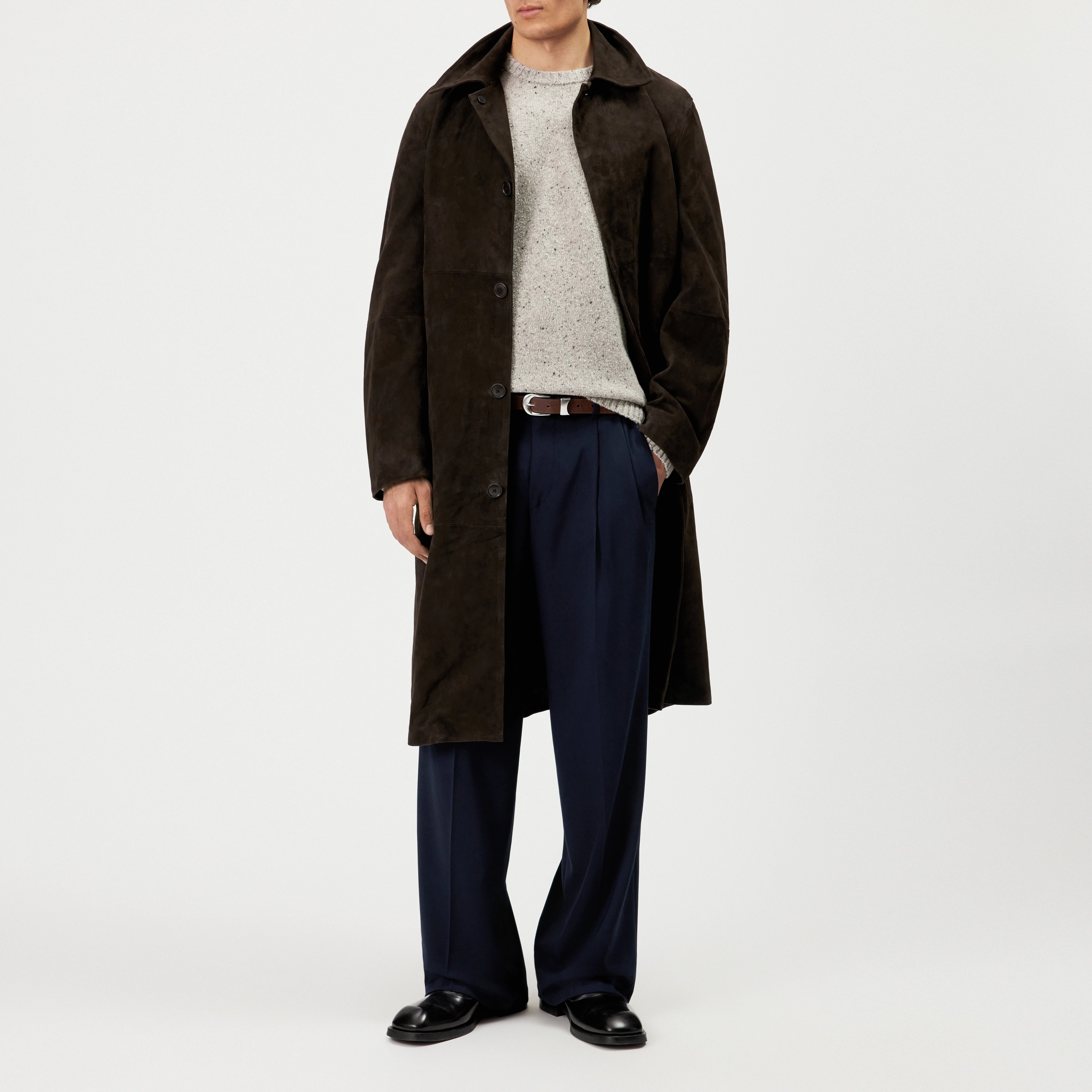 LEEK_WIDE - Relaxed fit pleated trousers in gabardine - men - blue - Ganzkörper-Frontansicht