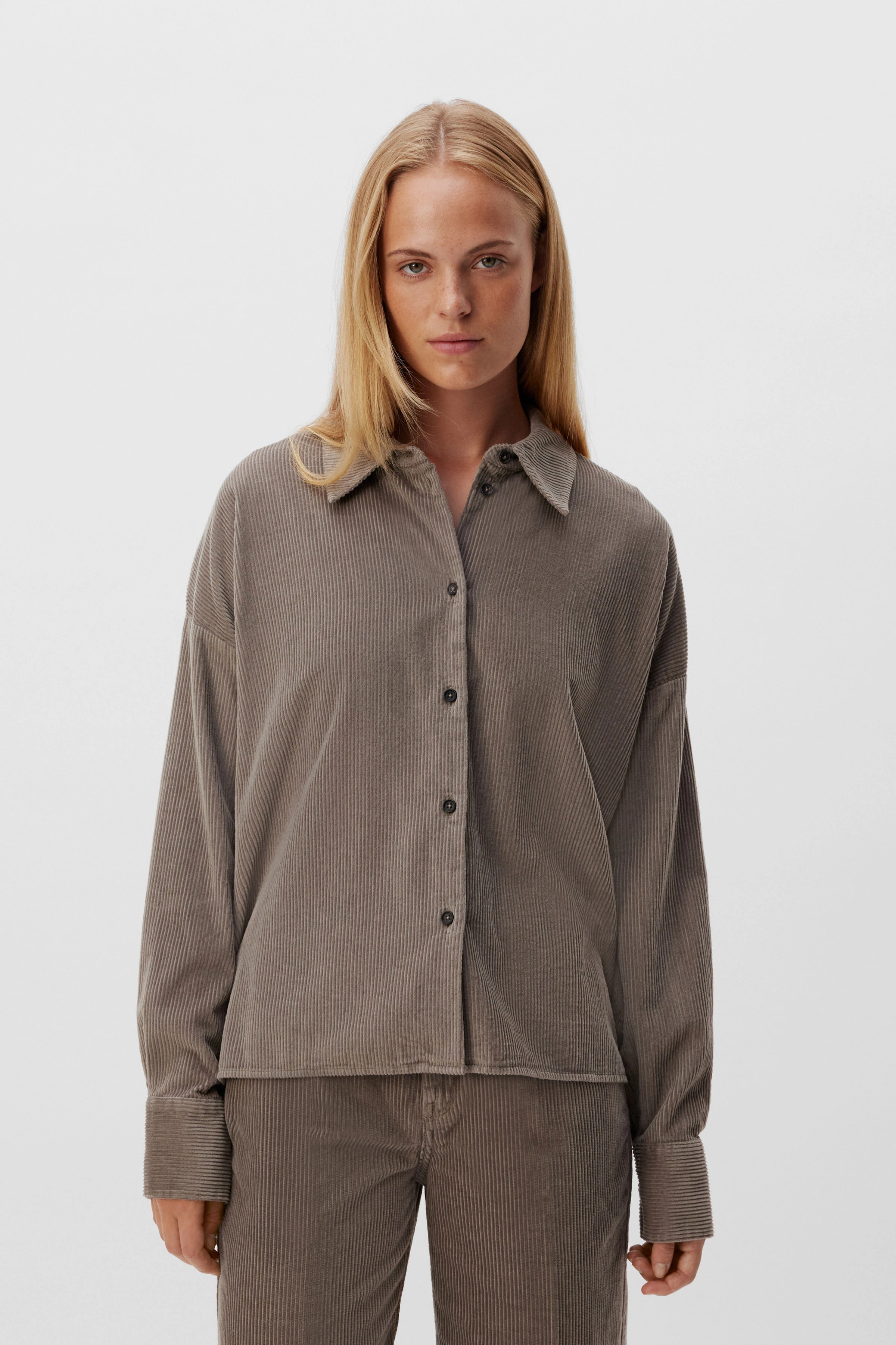 CLOELIA - shirt blouse in soft corduroy - women - brown - Frontansicht
