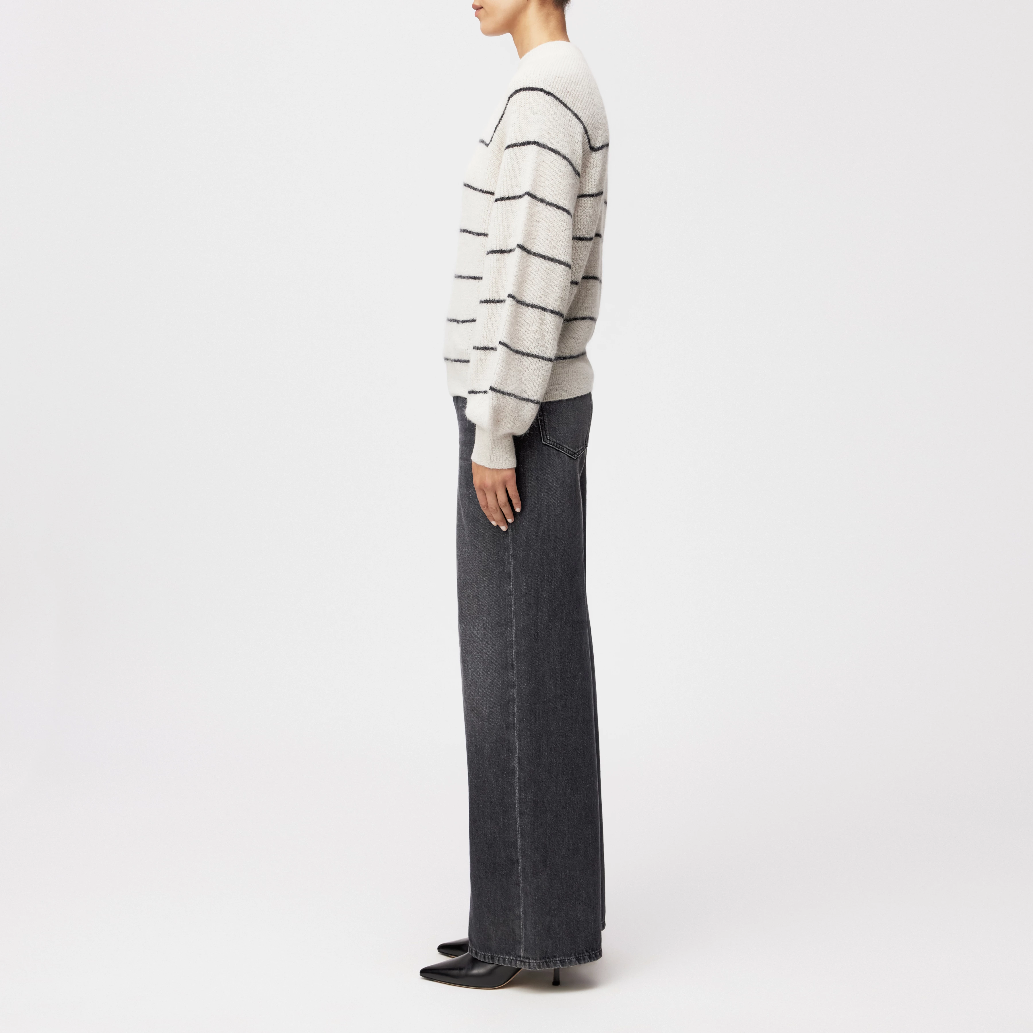 LARELYA - Sweater with balloon sleeves in luxurious Suri alpaca blend - women - beige - Seitenansicht