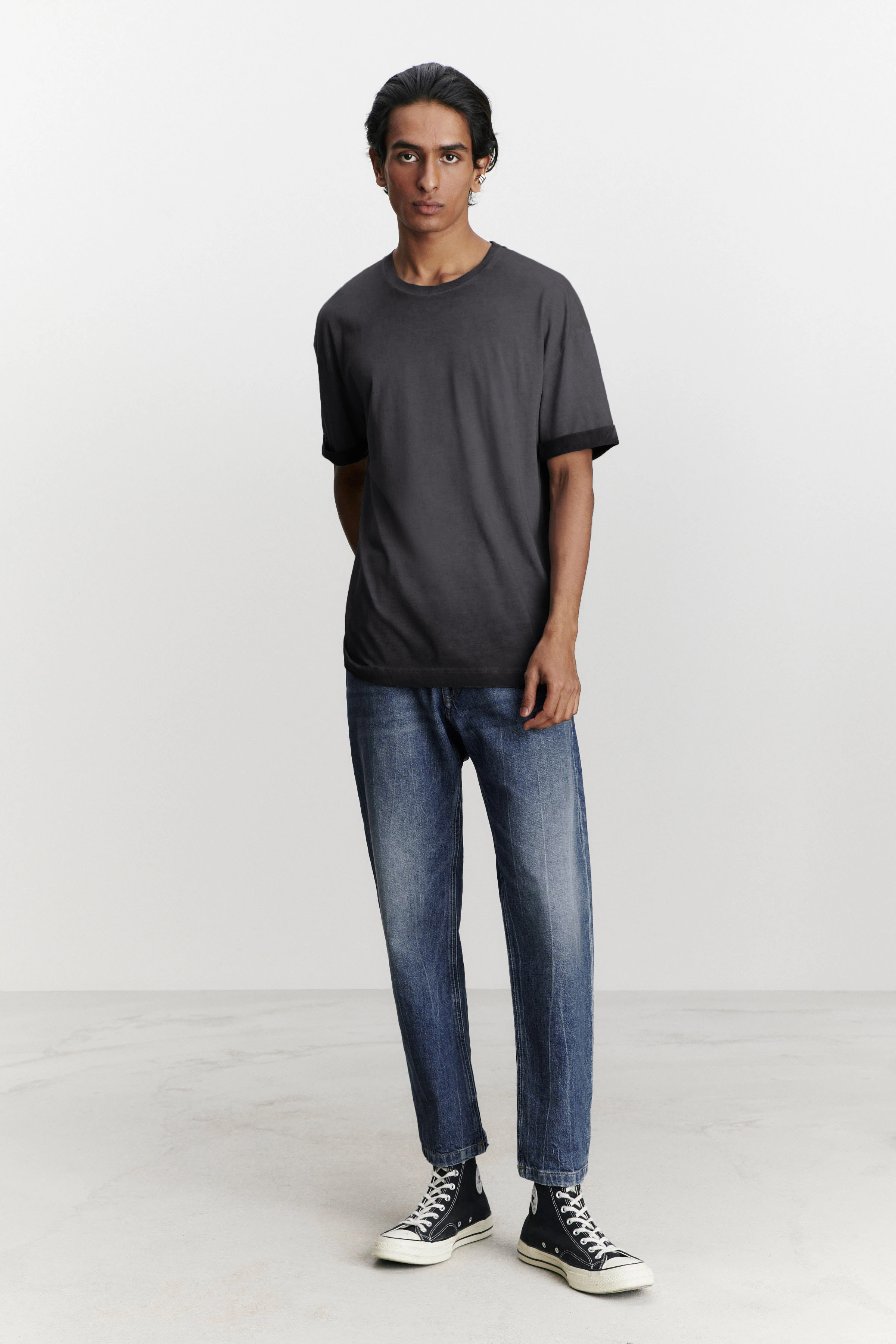 THILO - relaxed fit t-shirt made of modal mix - men - grey - Ganzkörper-Frontansicht