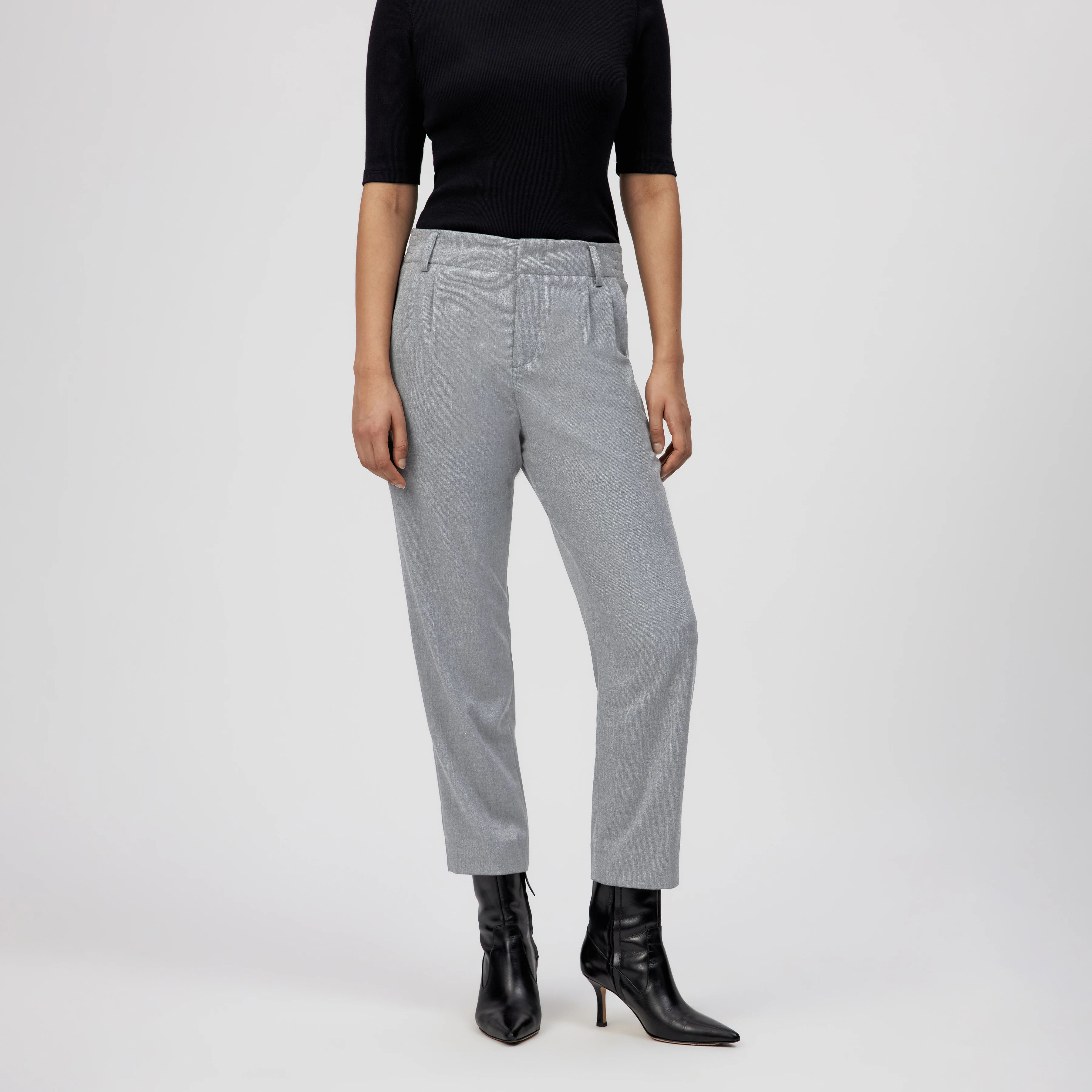 DISPATCH_0 - Pleated trousers in viscose blend - women - grey - Frontansicht