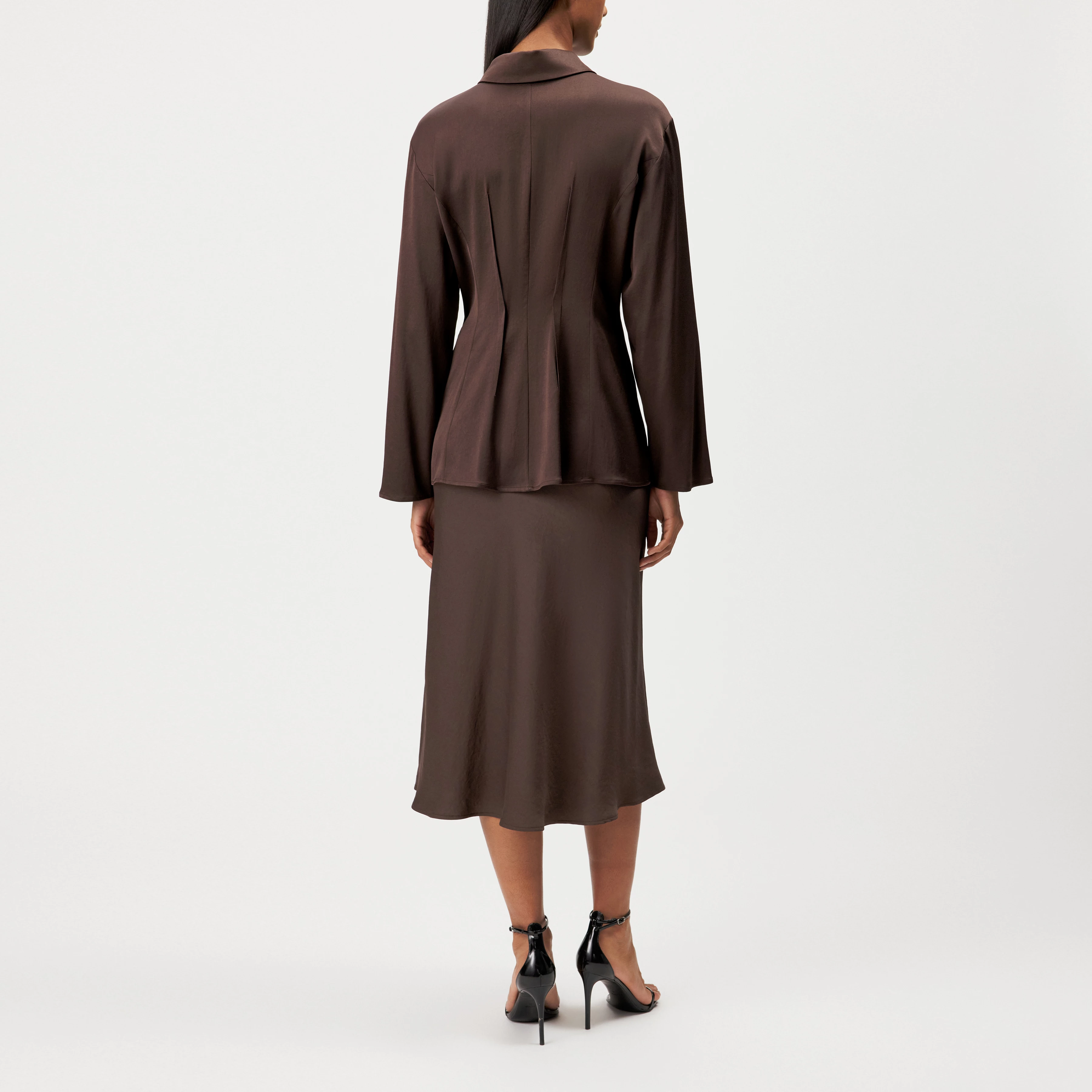 JASIRA - Chemisier cintré en satin fluide - women - marron - Rückansicht