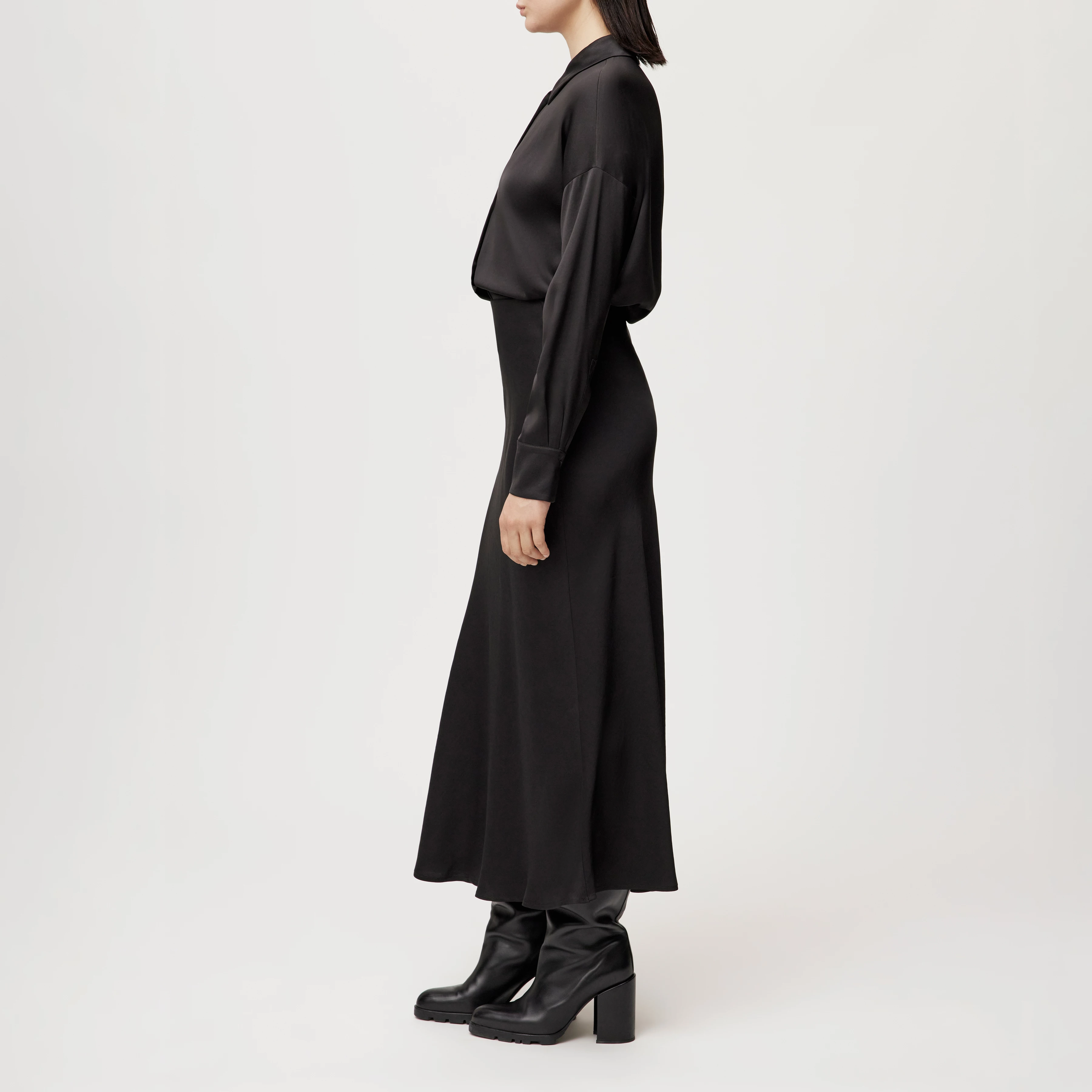 NEVIDA - Maxi-length slip skirt in satin - women - brown - Seitenansicht