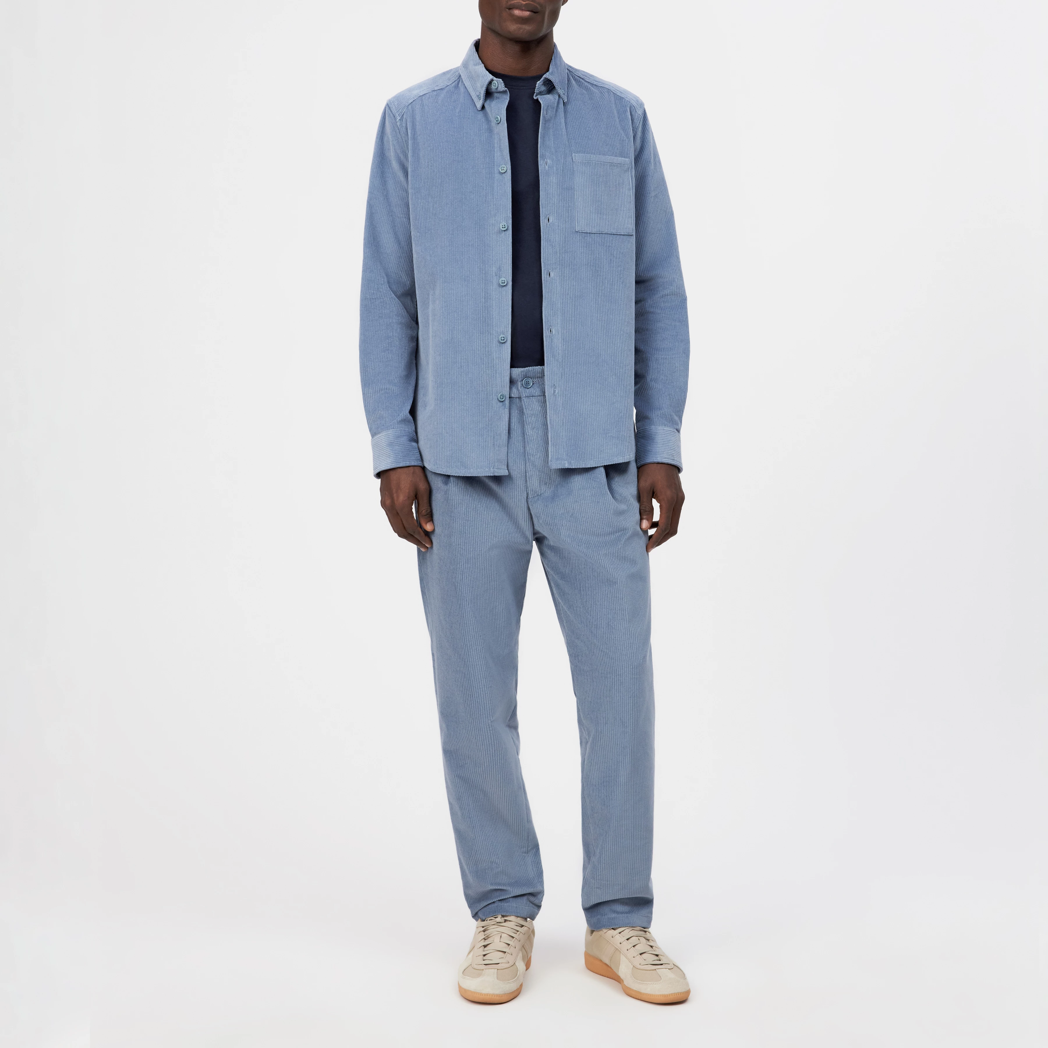 LIET_3 - Button-down shirt in cotton corduroy - men - blue - Ganzkörper-Frontansicht