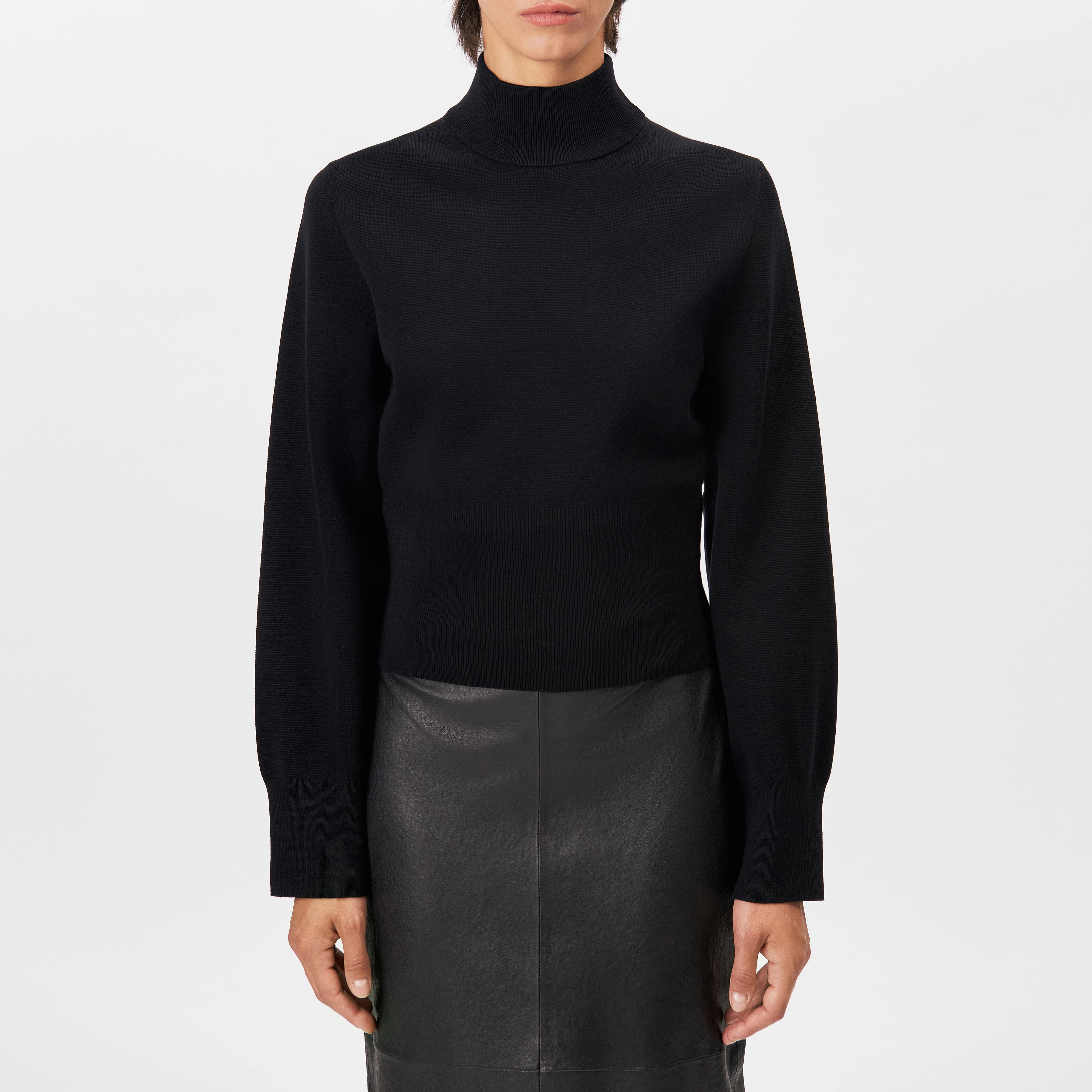 MERCELLA - Cropped cotton polo neck jumper - women - black - Frontansicht