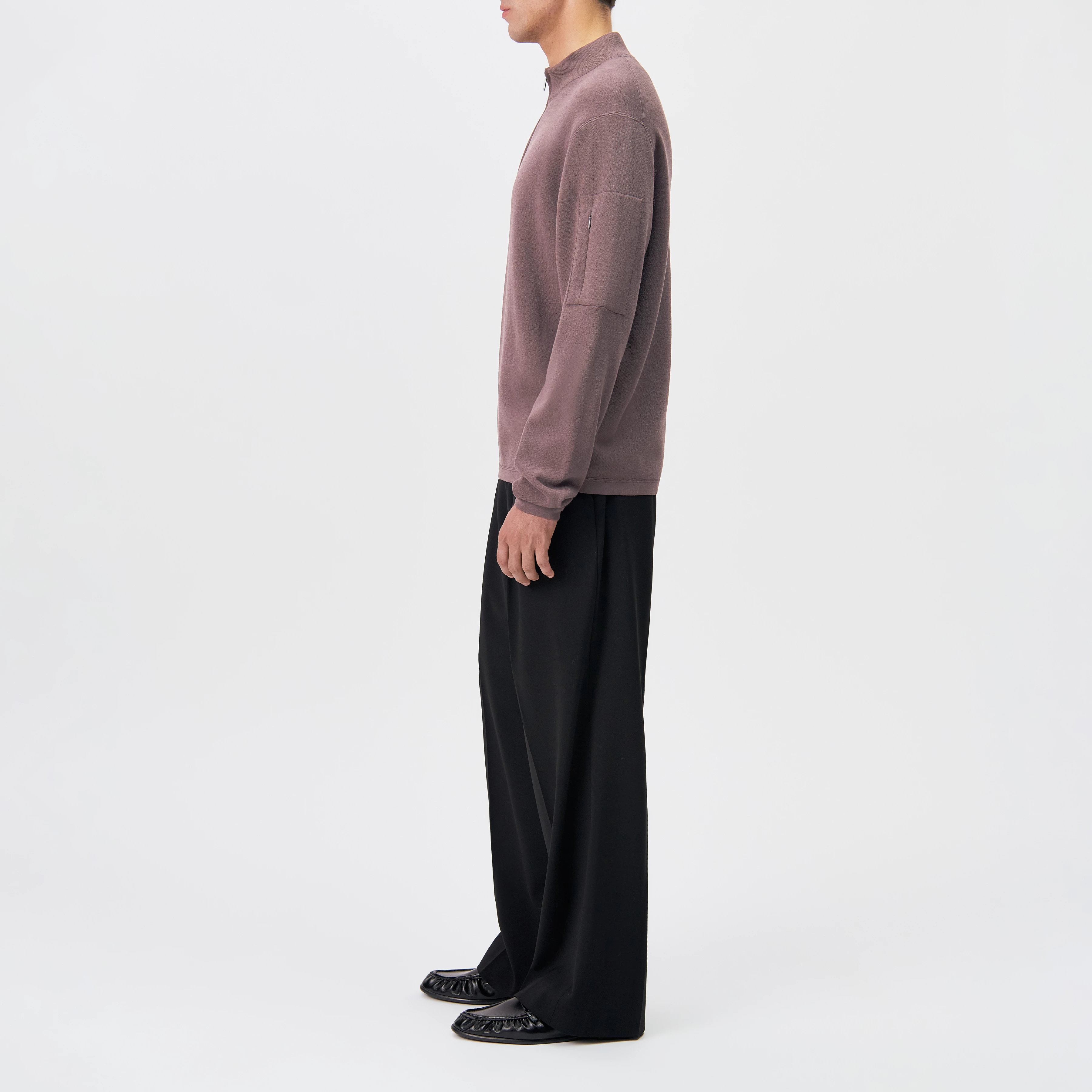 TARVIK - Half-zip jumper with stand collar in pure wool - men - red - Seitenansicht