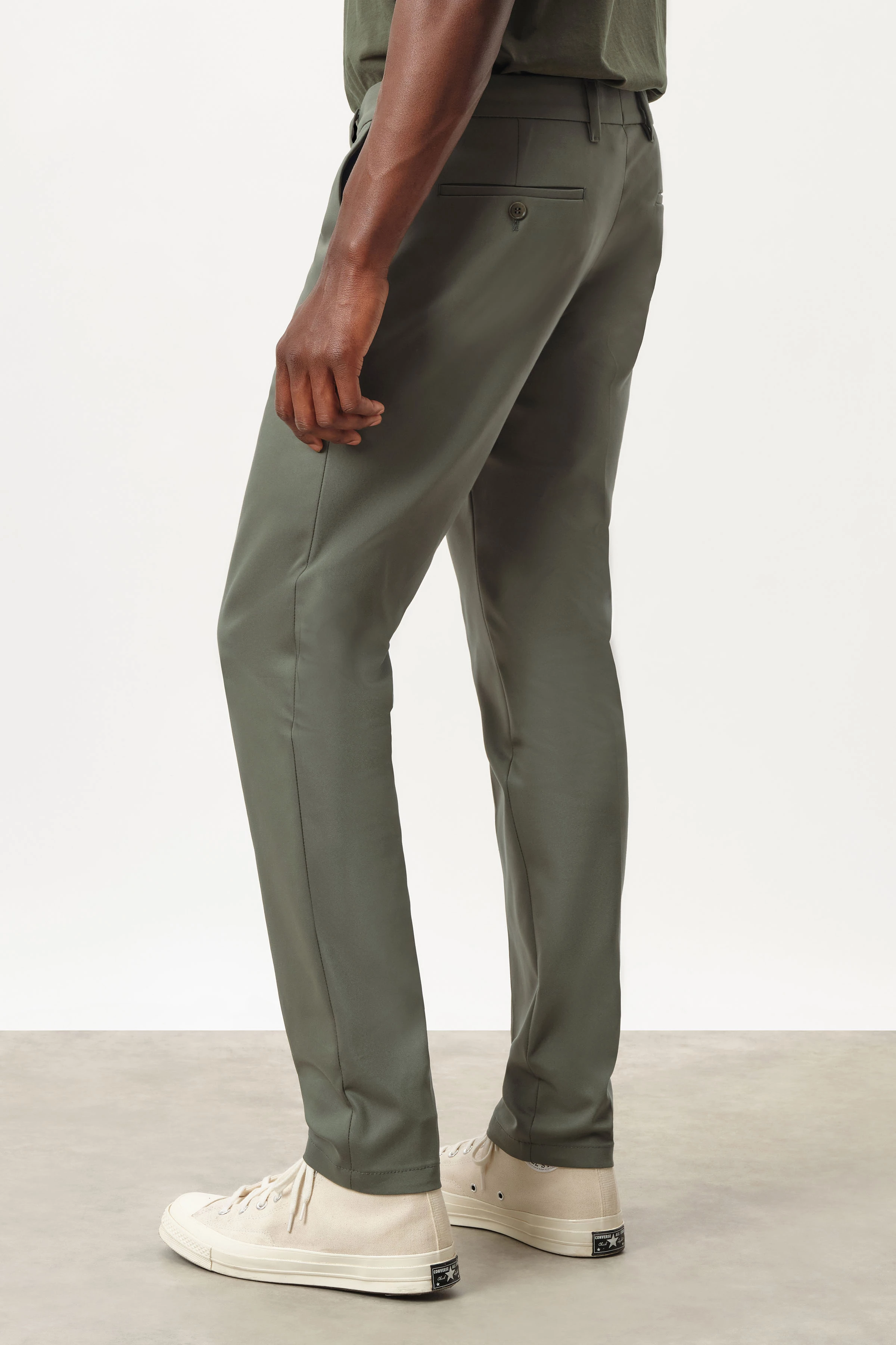 SIGHT - slim fit chino in technostretch satijn - heren - groen - Rückansicht