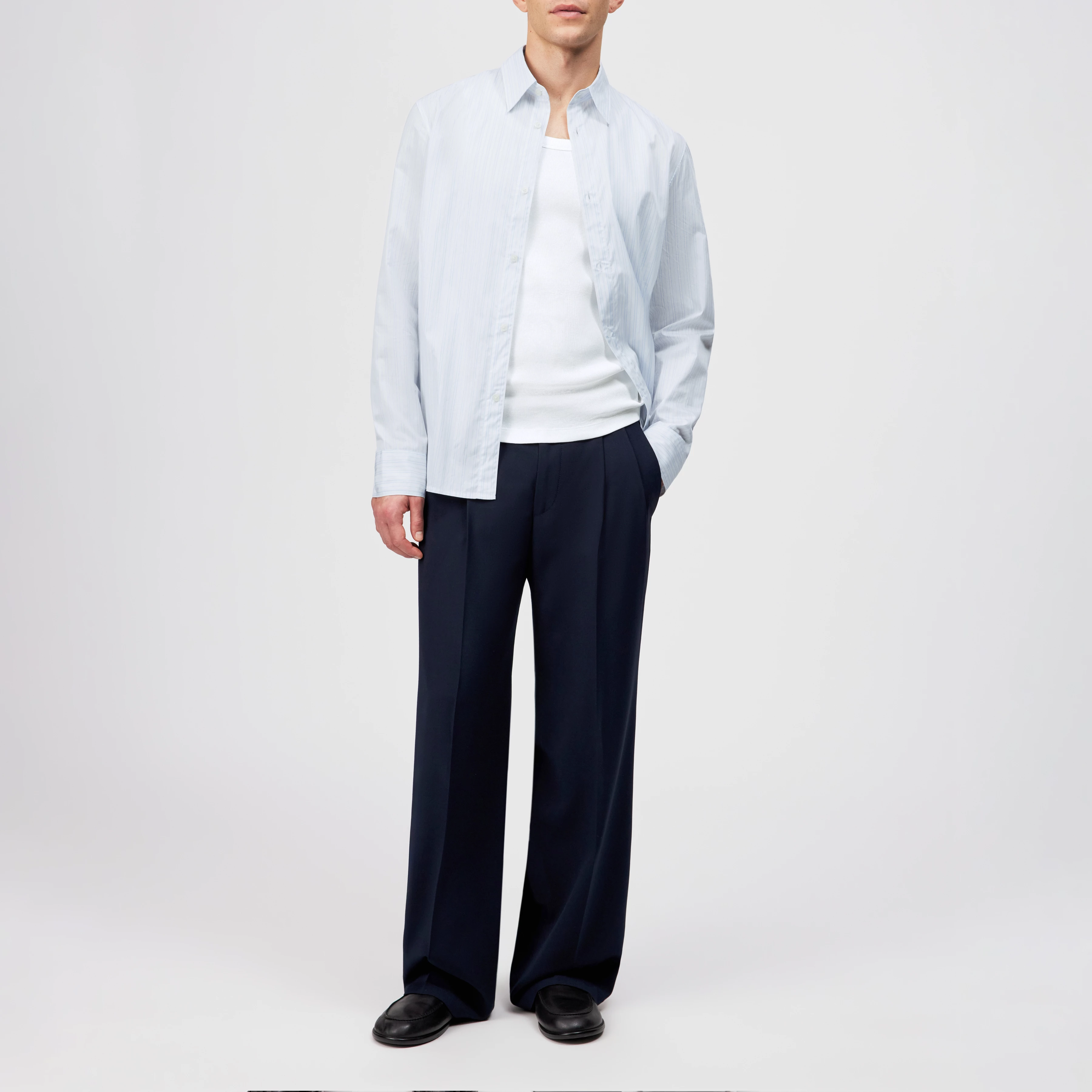 GAUNT - Classic long-sleeve shirt in pure cotton - men - white - Ganzkörper-Frontansicht